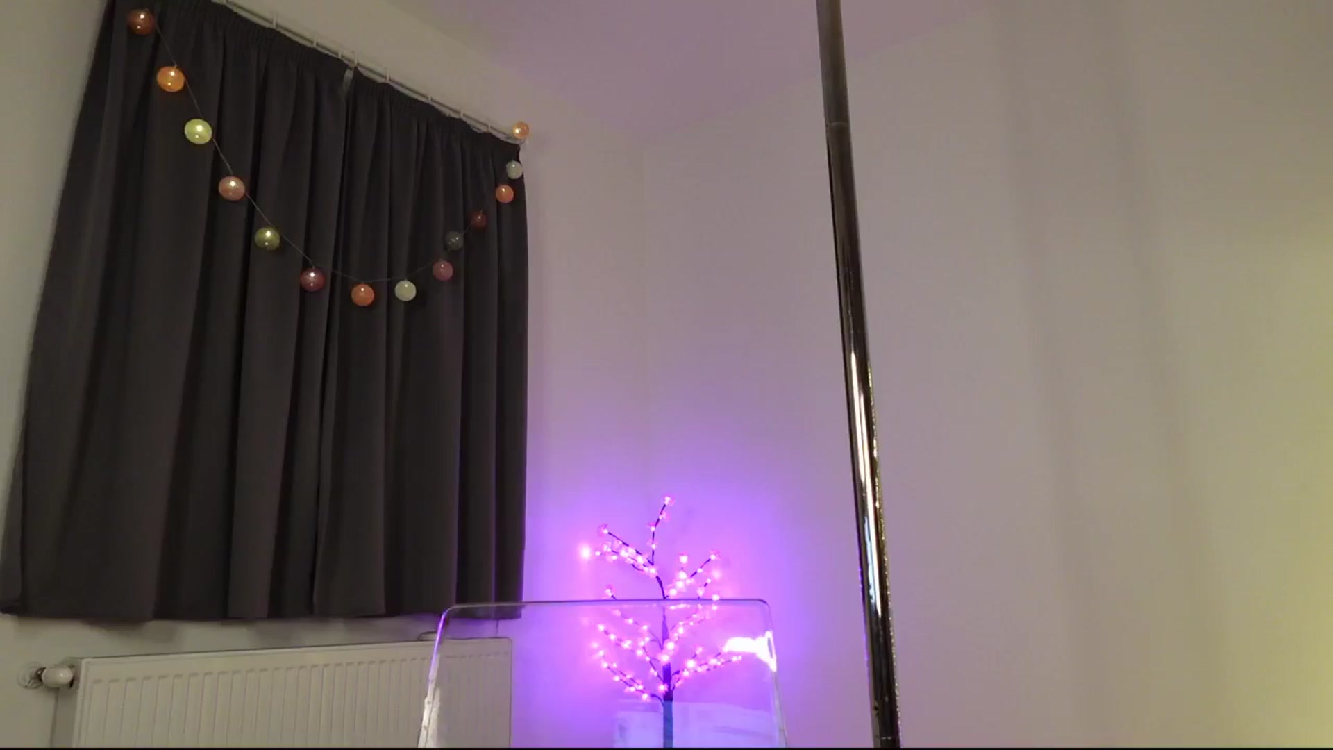 Gallery image thumbnail from Maggiecake's myfreecams stream on, 01/12/2025, 20:12 image 19 of 20