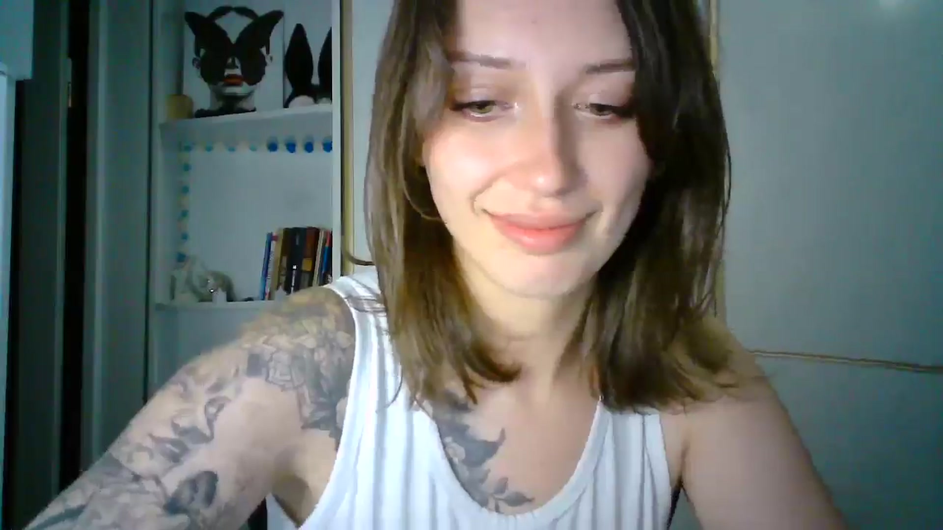 Gallery image thumbnail from MaggySpace's myfreecams stream on, 12/20/2025, 14:29 image 10 of 20