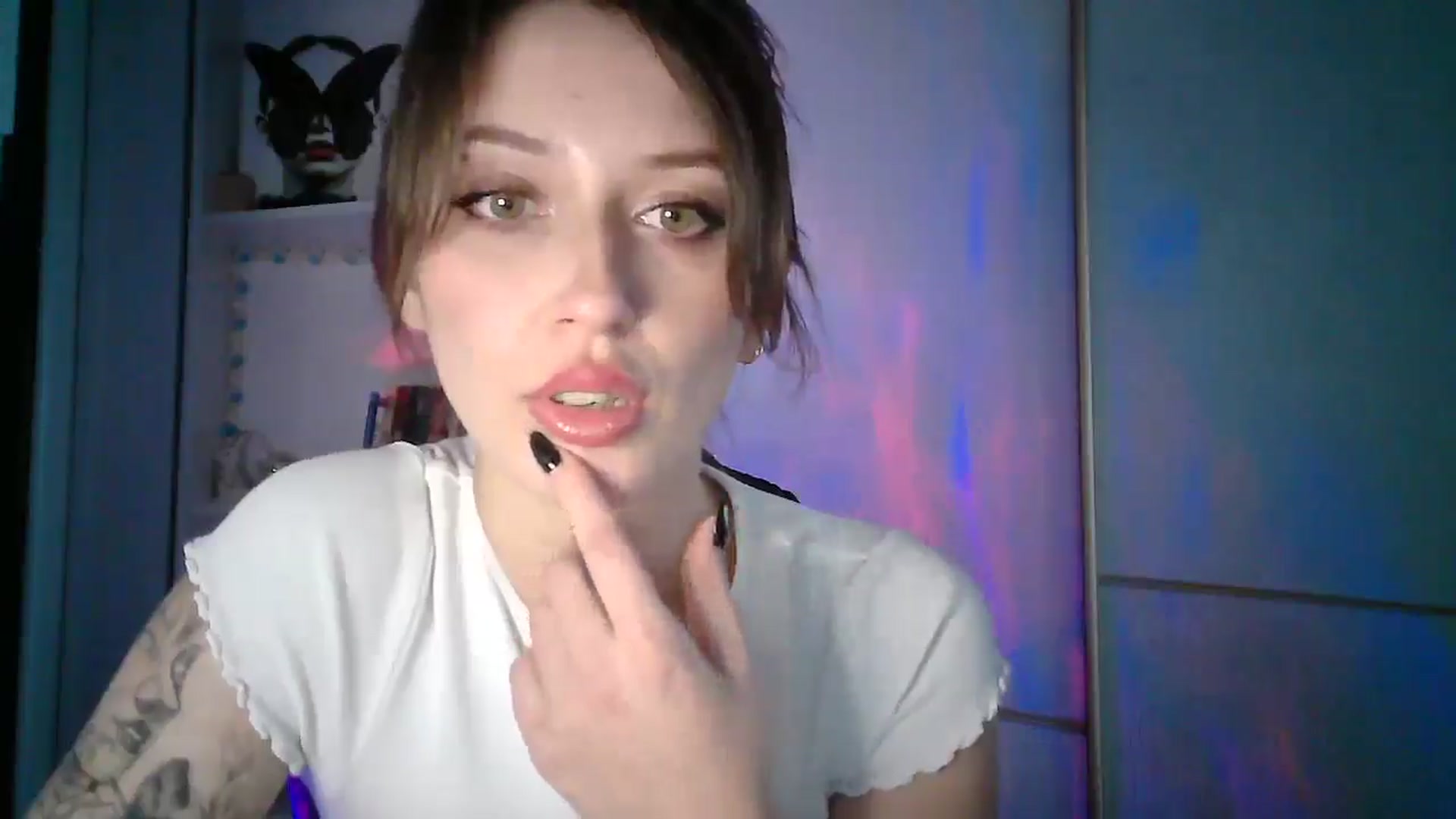Gallery image thumbnail from MaggySpace's myfreecams stream on, 12/21/2025, 13:32 image 3 of 20