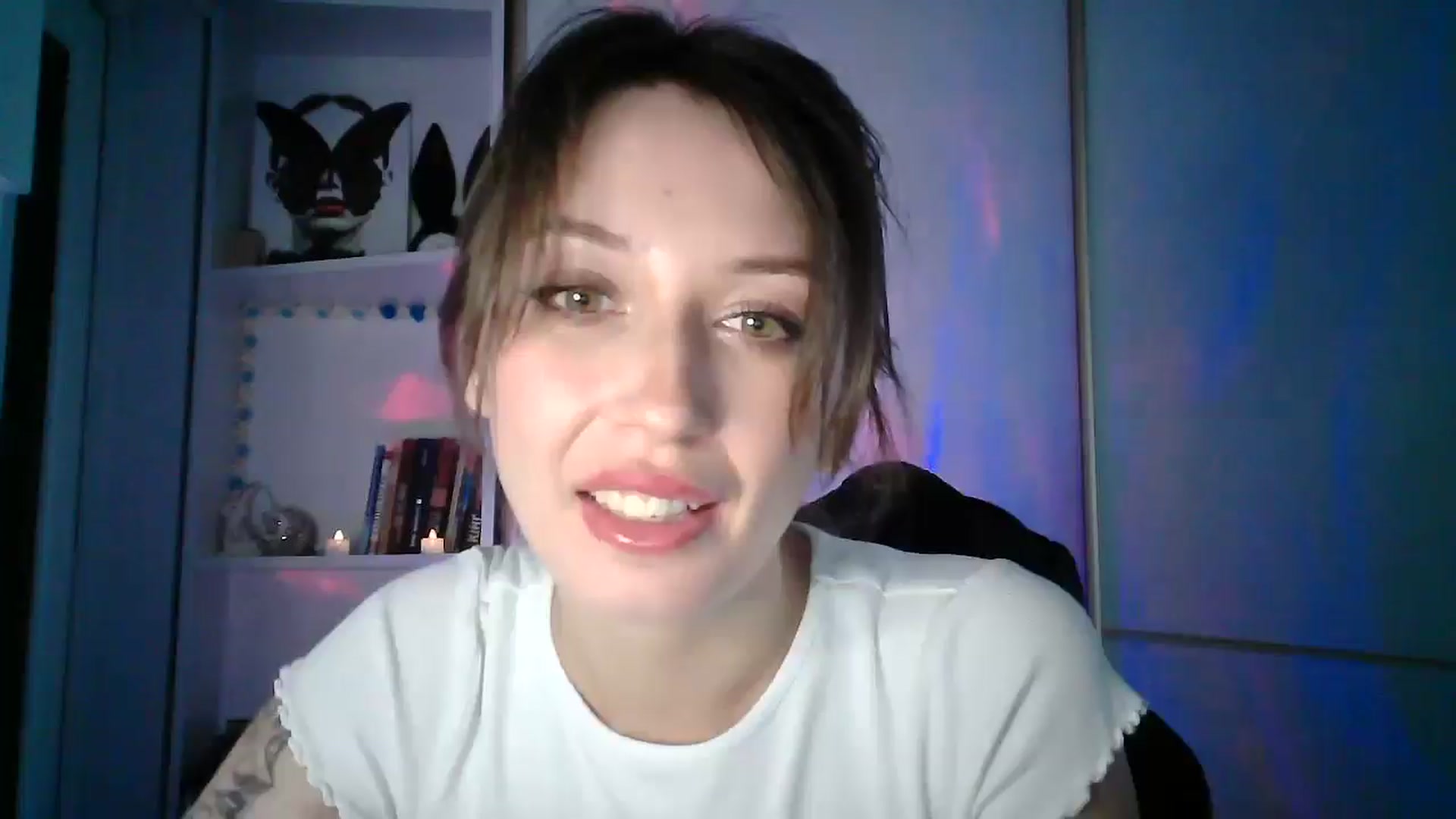 Gallery image thumbnail from MaggySpace's myfreecams stream on, 12/21/2025, 13:32 image 5 of 20