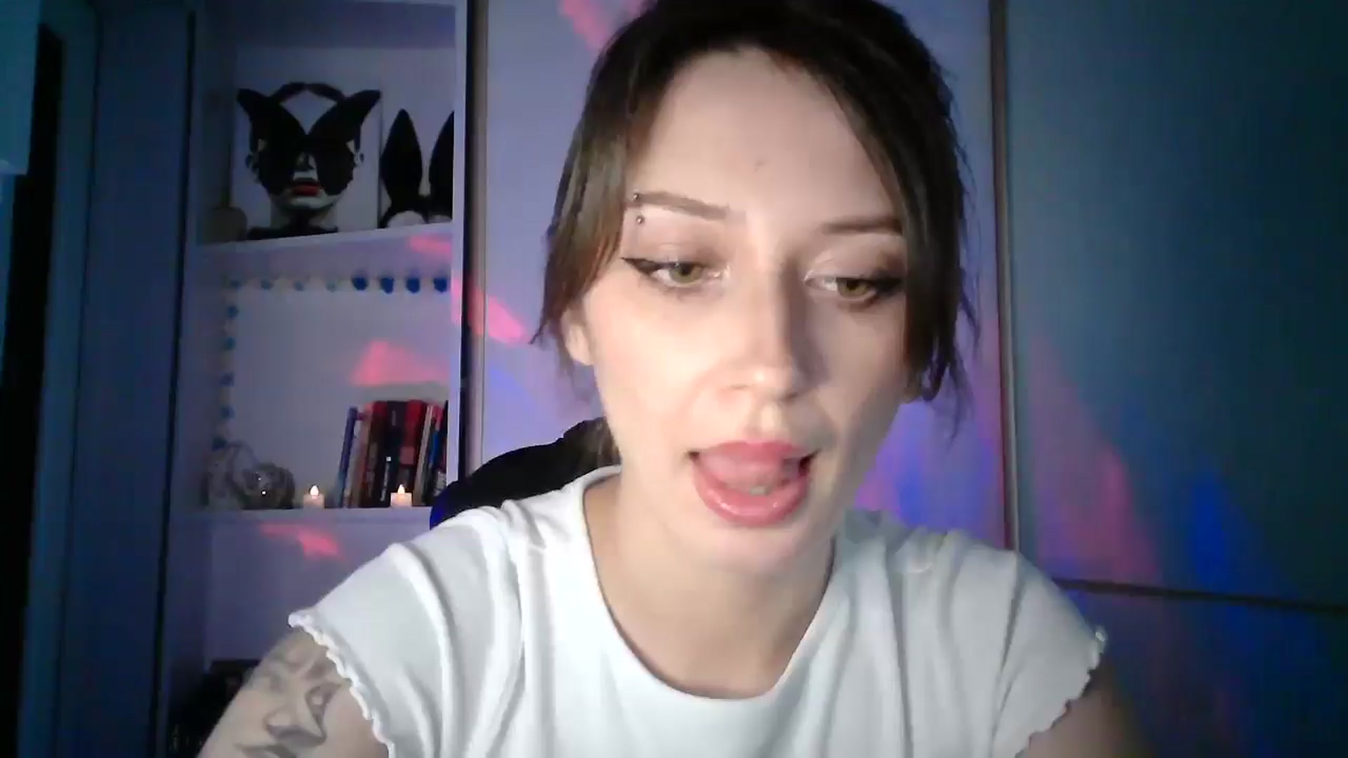 Gallery image thumbnail from MaggySpace's myfreecams stream on, 12/21/2025, 13:32 image 14 of 20