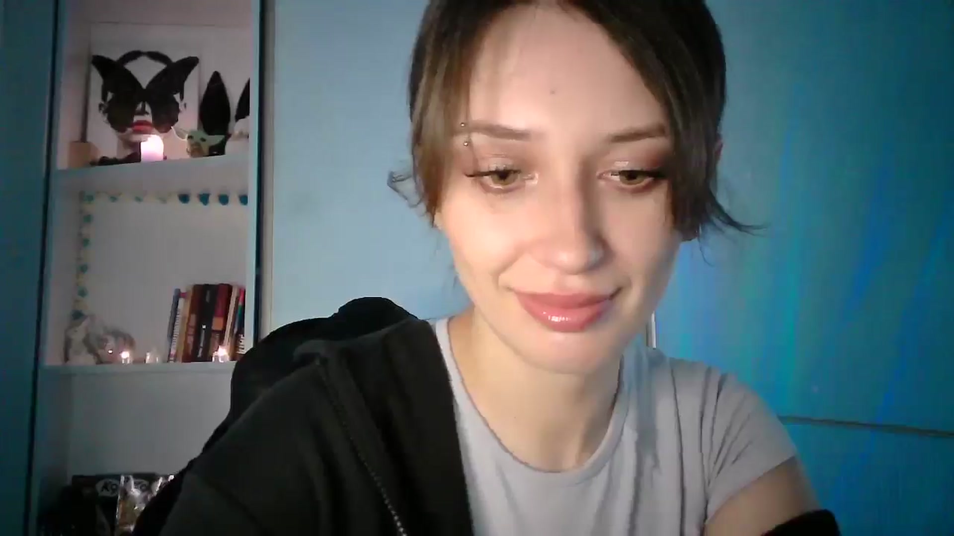 Gallery image thumbnail from MaggySpace's myfreecams stream on, 12/22/2025, 08:33 image 6 of 20