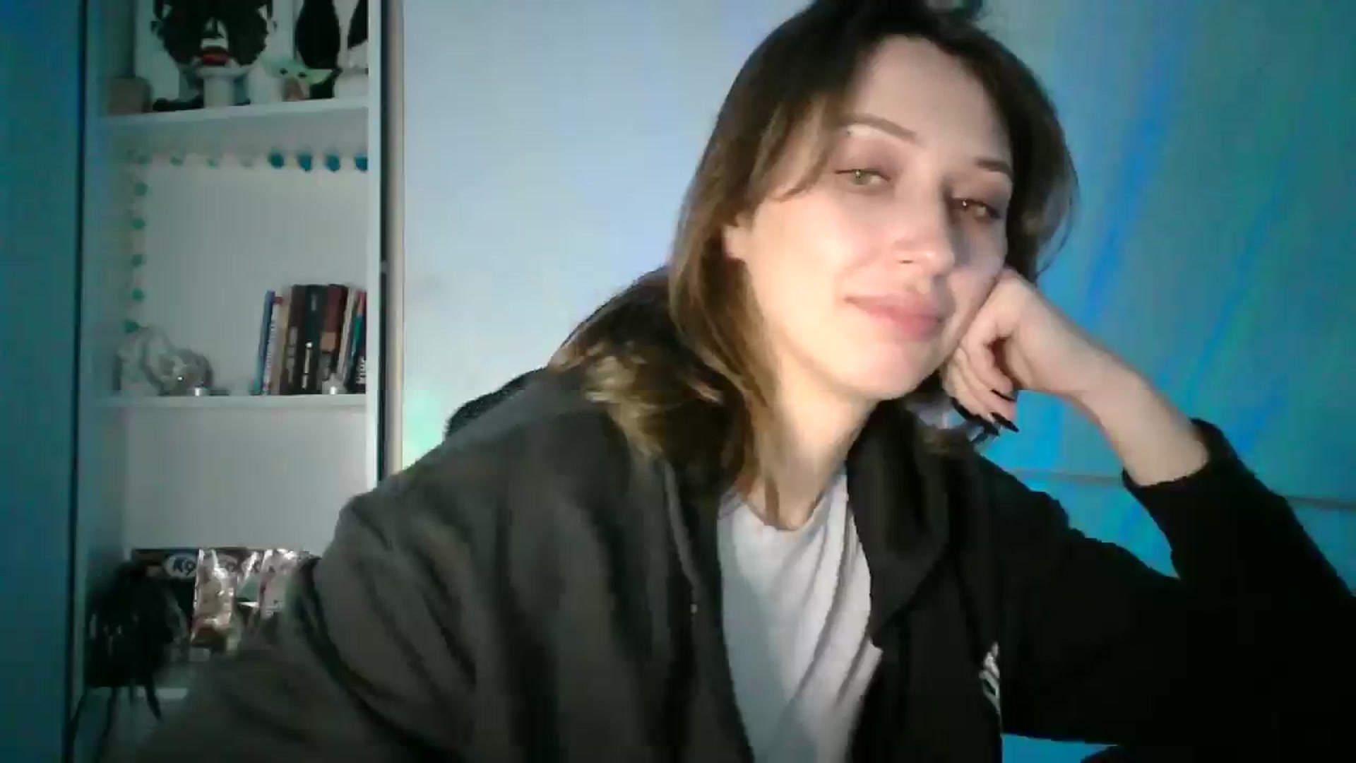 Gallery image thumbnail from MaggySpace's myfreecams stream on, 12/22/2025, 11:49 image 4 of 20