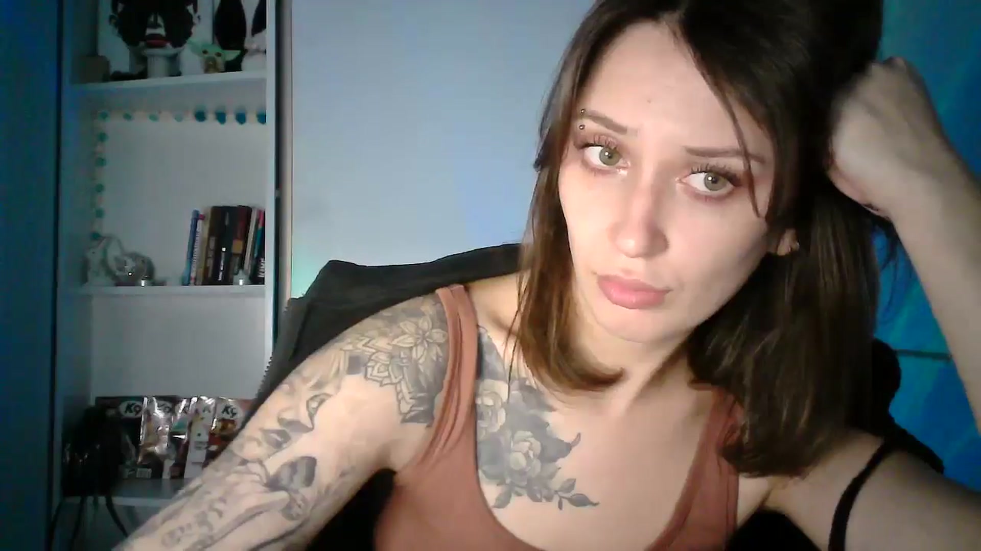Gallery image thumbnail from MaggySpace's myfreecams stream on, 12/22/2025, 12:24 image 13 of 20