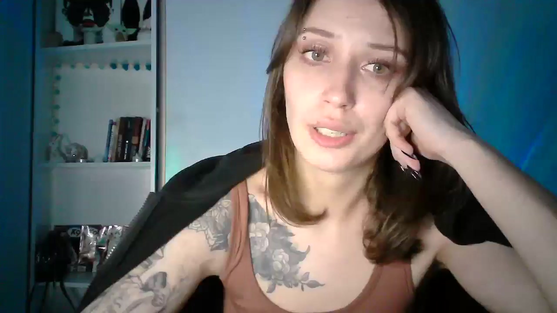 Gallery image thumbnail from MaggySpace's myfreecams stream on, 12/22/2025, 12:24 image 14 of 20