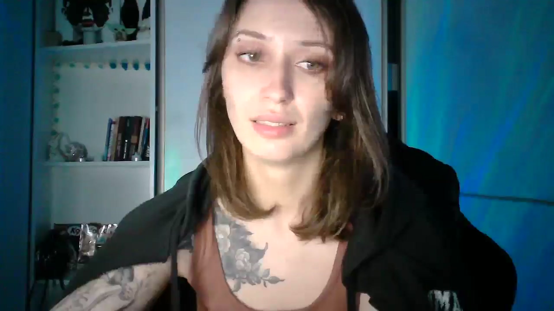 Gallery image thumbnail from MaggySpace's myfreecams stream on, 12/22/2025, 12:24 image 7 of 20