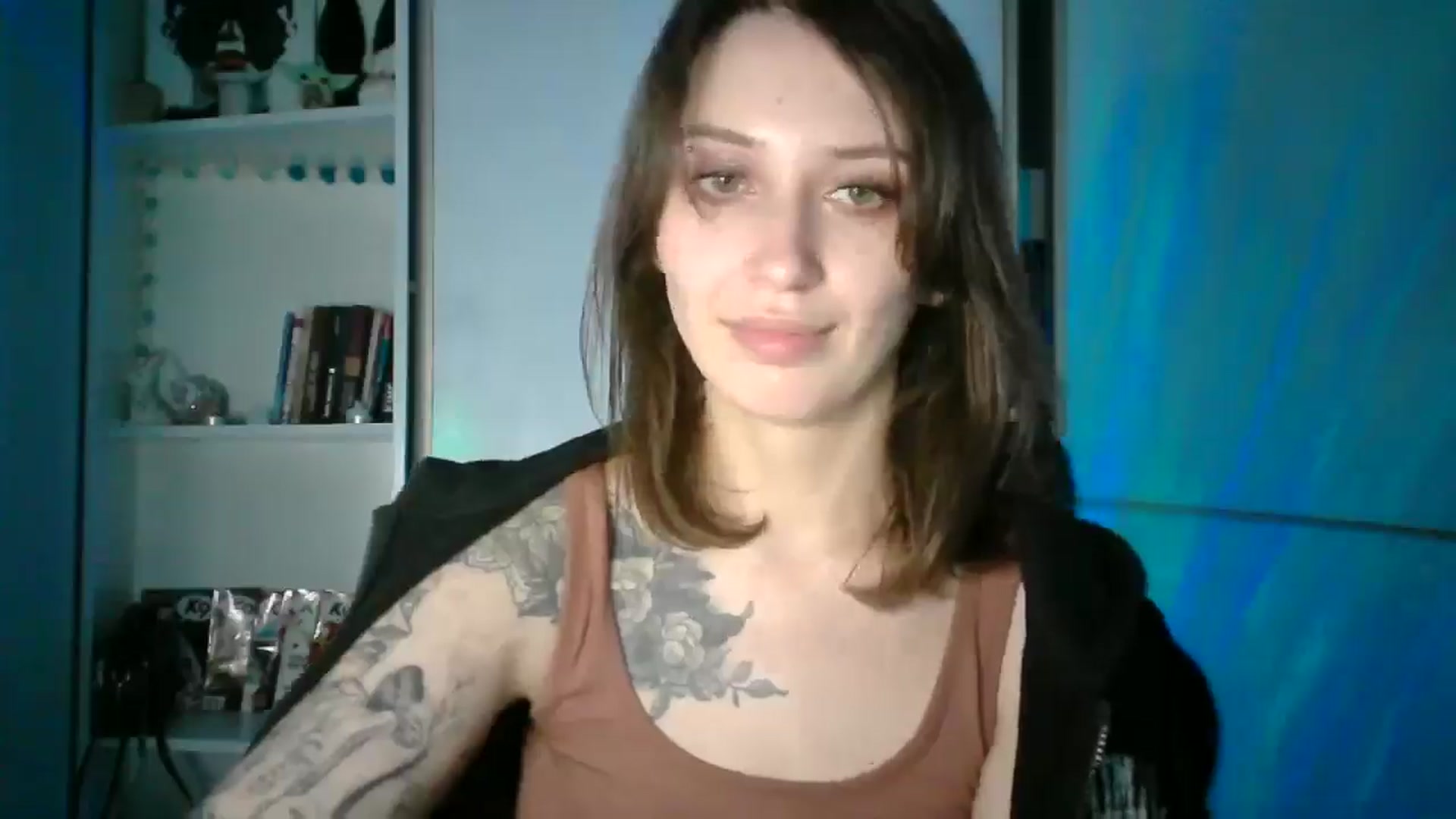 Gallery image thumbnail from MaggySpace's myfreecams stream on, 12/22/2025, 12:24 image 2 of 20