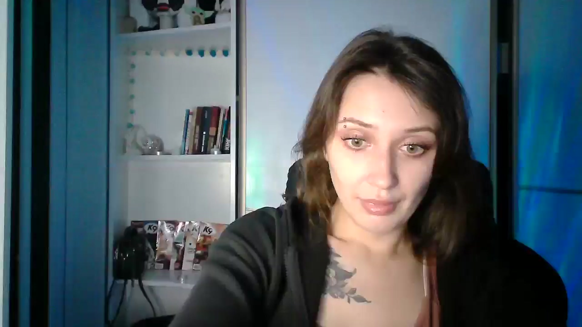 Gallery image thumbnail from MaggySpace's myfreecams stream on, 12/22/2025, 13:31 image 13 of 20