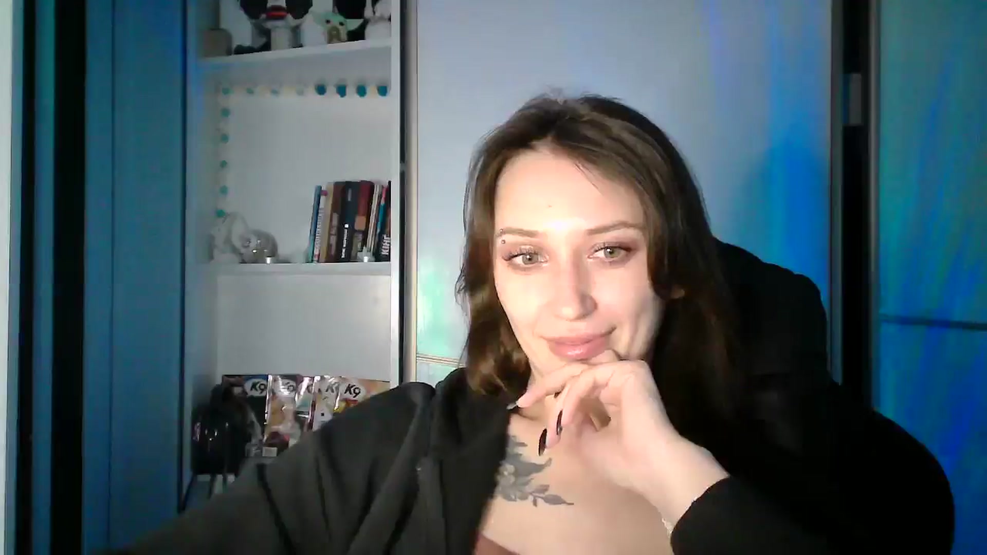 Gallery image thumbnail from MaggySpace's myfreecams stream on, 12/22/2025, 13:31 image 16 of 20