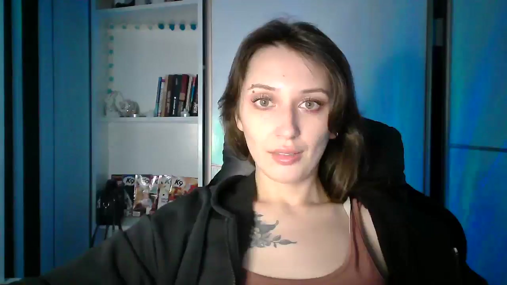 Gallery image thumbnail from MaggySpace's myfreecams stream on, 12/22/2025, 13:31 image 10 of 20