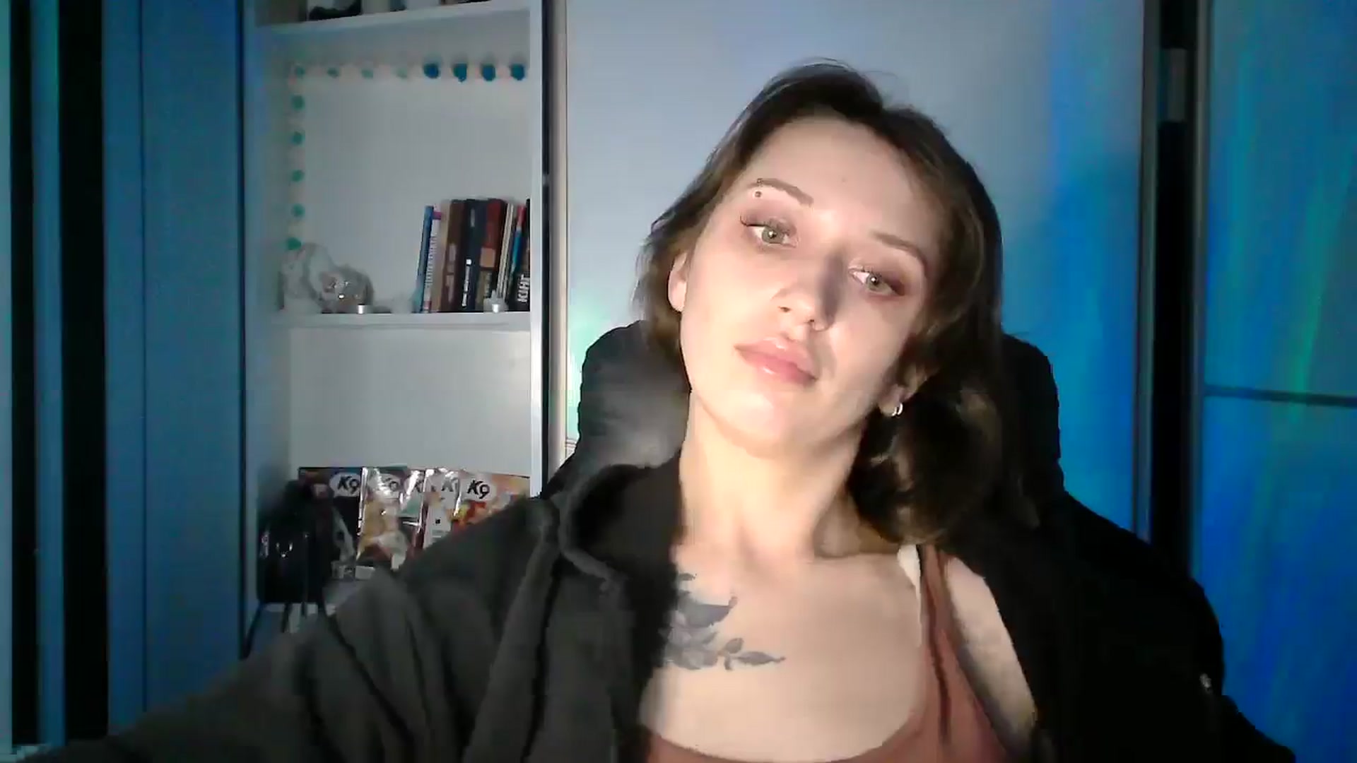 Gallery image thumbnail from MaggySpace's myfreecams stream on, 12/22/2025, 13:31 image 9 of 20