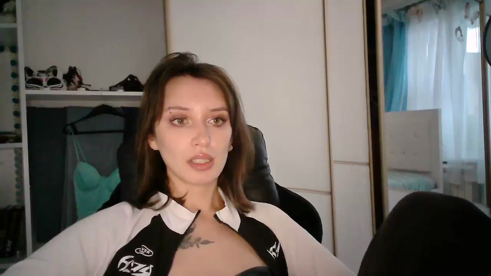 Gallery image thumbnail from MaggySpace's myfreecams stream on, 01/06/2026, 09:59 image 9 of 20