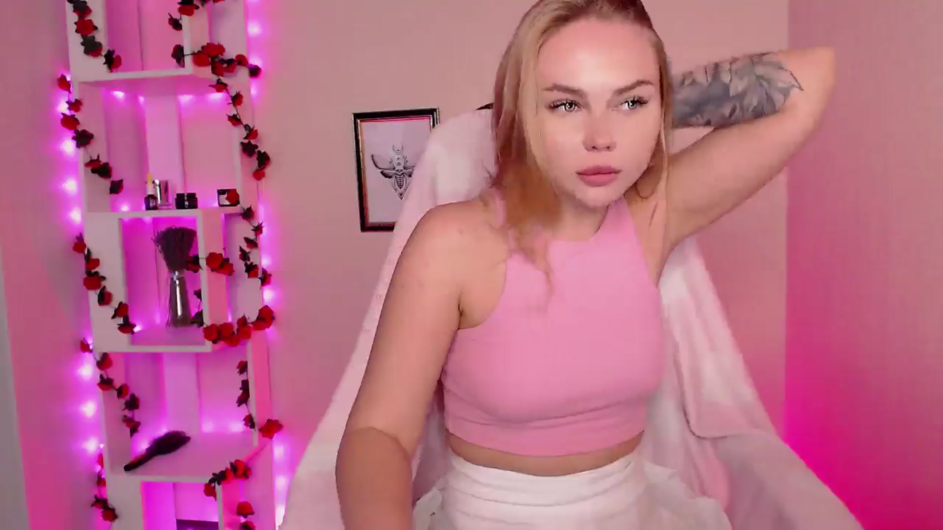 Gallery image thumbnail from MagicLilli_'s myfreecams stream on, 05/29/2024, 06:42 image 6 of 20