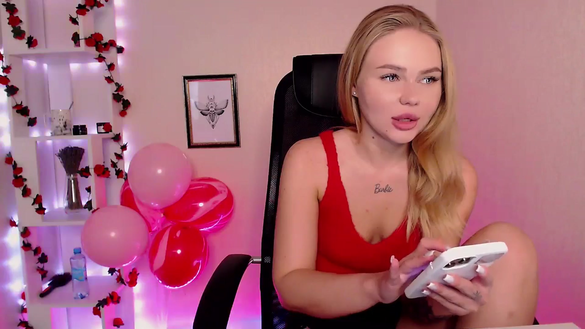 Gallery image thumbnail from MagicLilli_'s myfreecams stream on, 06/10/2024, 03:56 image 10 of 20