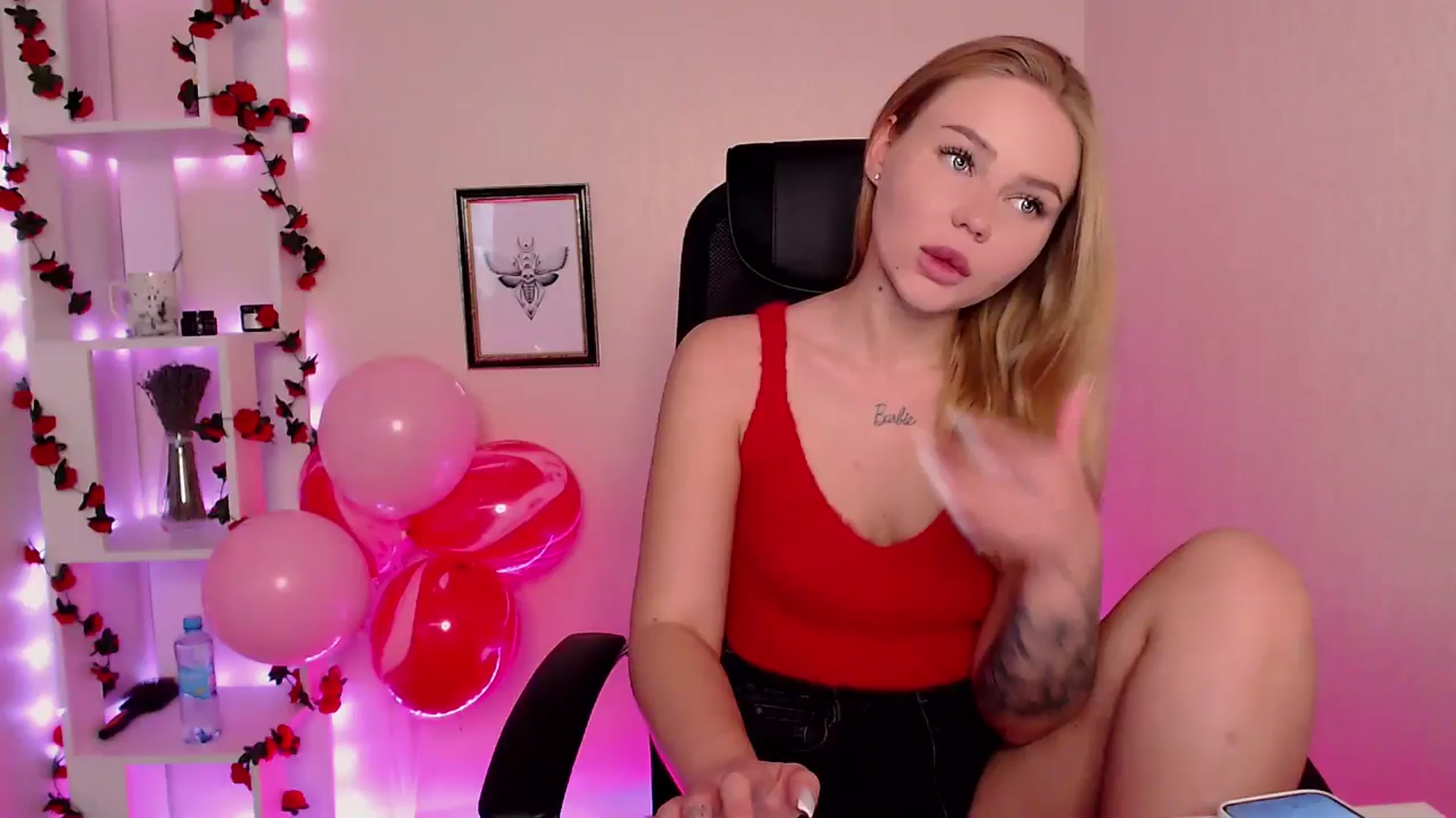 Gallery image thumbnail from MagicLilli_'s myfreecams stream on, 06/10/2024, 03:56 image 8 of 20