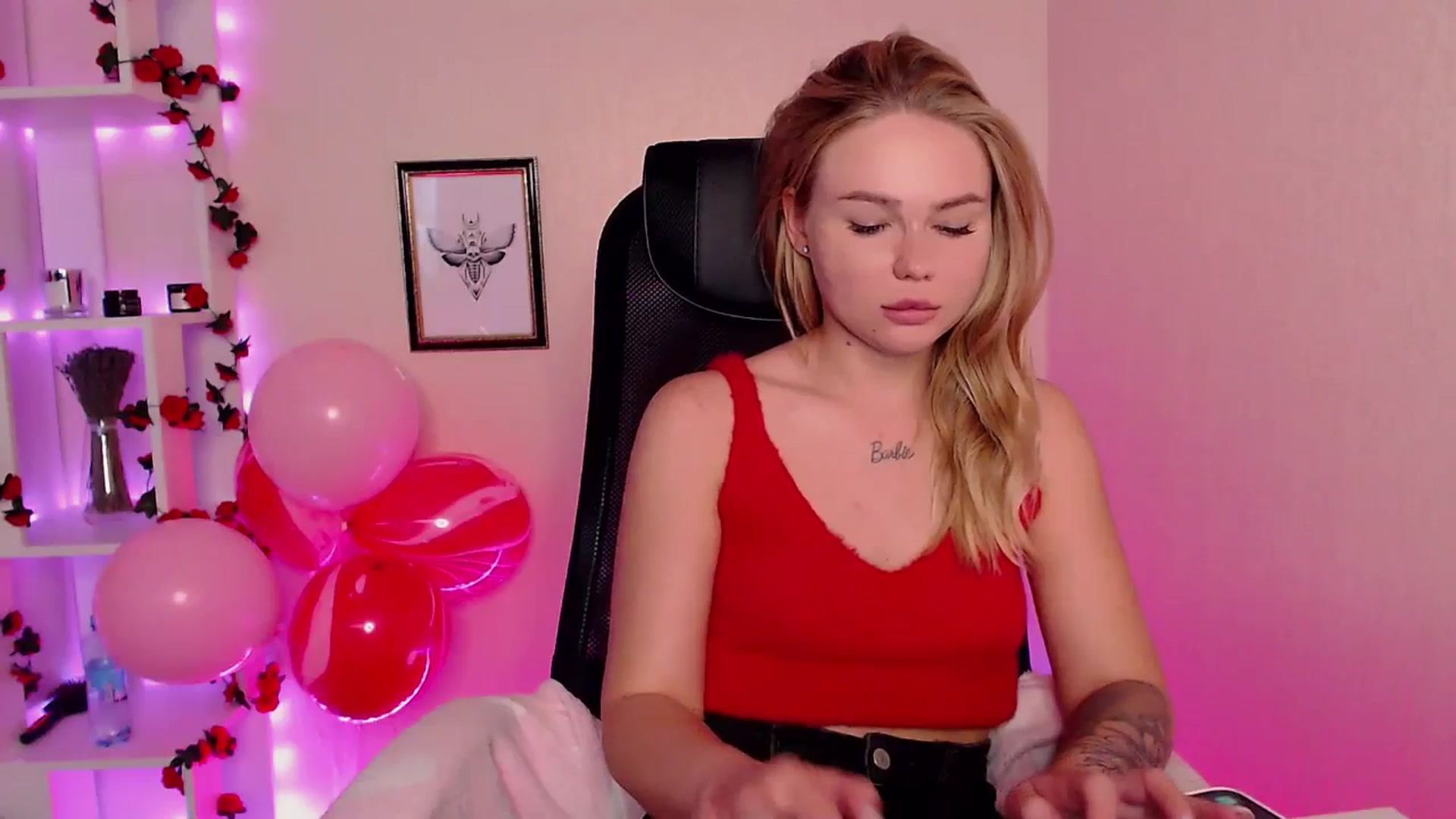 Gallery image thumbnail from MagicLilli_'s myfreecams stream on, 06/10/2024, 05:29 image 2 of 20