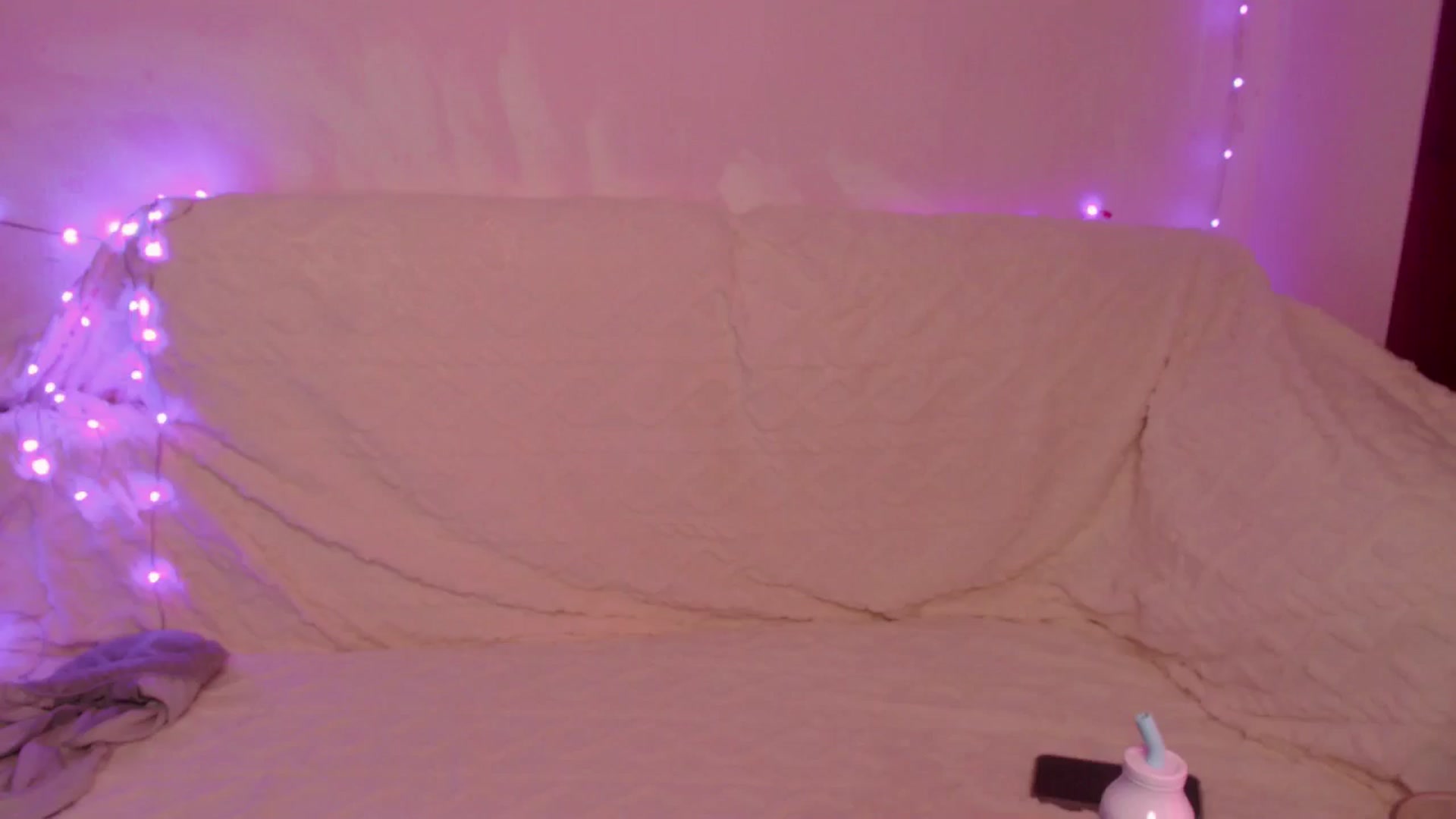 Gallery image thumbnail from MagicLilli_'s myfreecams stream on, 09/11/2024, 12:10 image 9 of 20