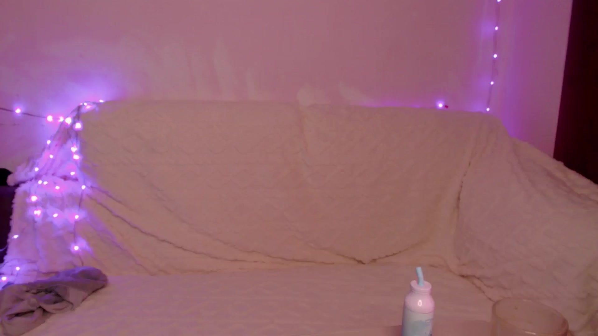 Gallery image thumbnail from MagicLilli_'s myfreecams stream on, 09/11/2024, 12:10 image 17 of 20