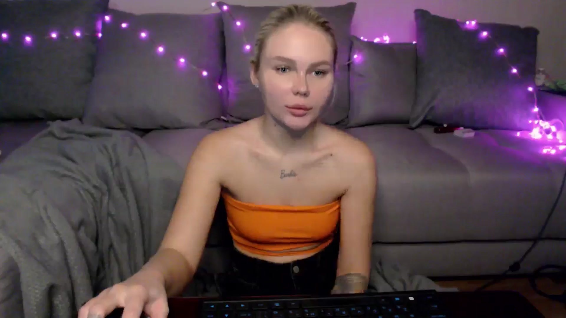 Gallery image thumbnail from MagicLilli_'s myfreecams stream on, 11/21/2024, 09:04 image 16 of 20