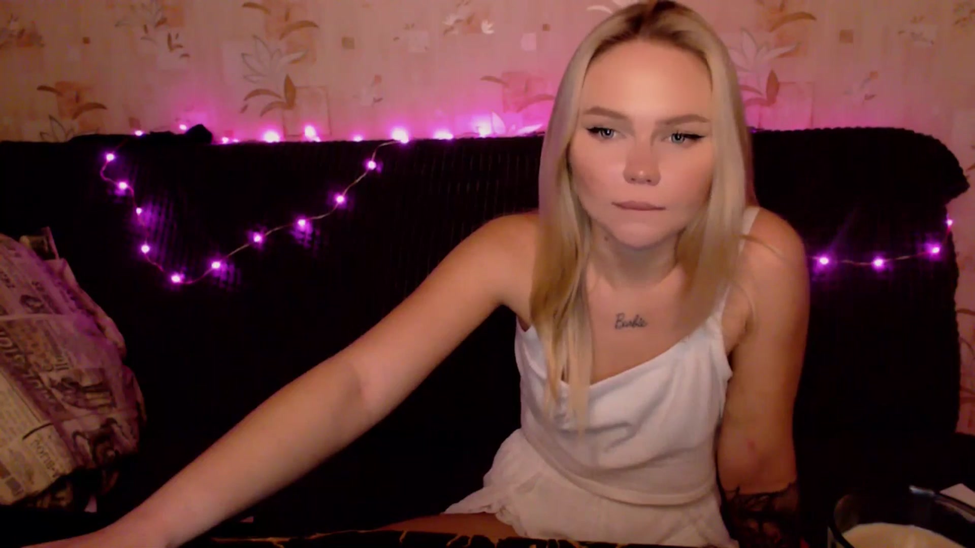 Gallery image thumbnail from MagicLilli_'s myfreecams stream on, 11/28/2024, 13:16 image 6 of 20