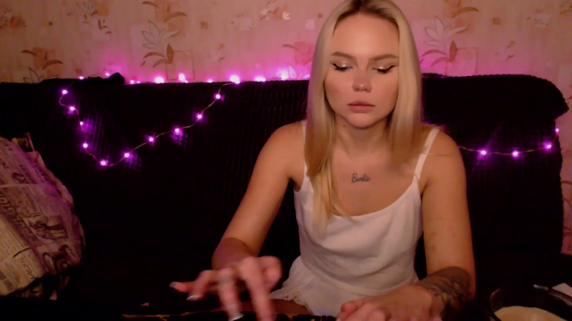Gallery image thumbnail from MagicLilli_'s myfreecams stream on, 11/28/2024, 13:16 image 3 of 20
