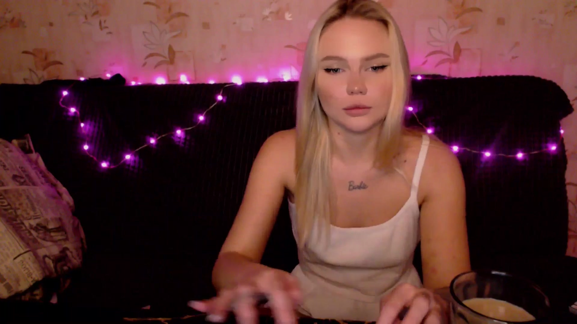 Gallery image thumbnail from MagicLilli_'s myfreecams stream on, 11/28/2024, 13:16 image 17 of 20