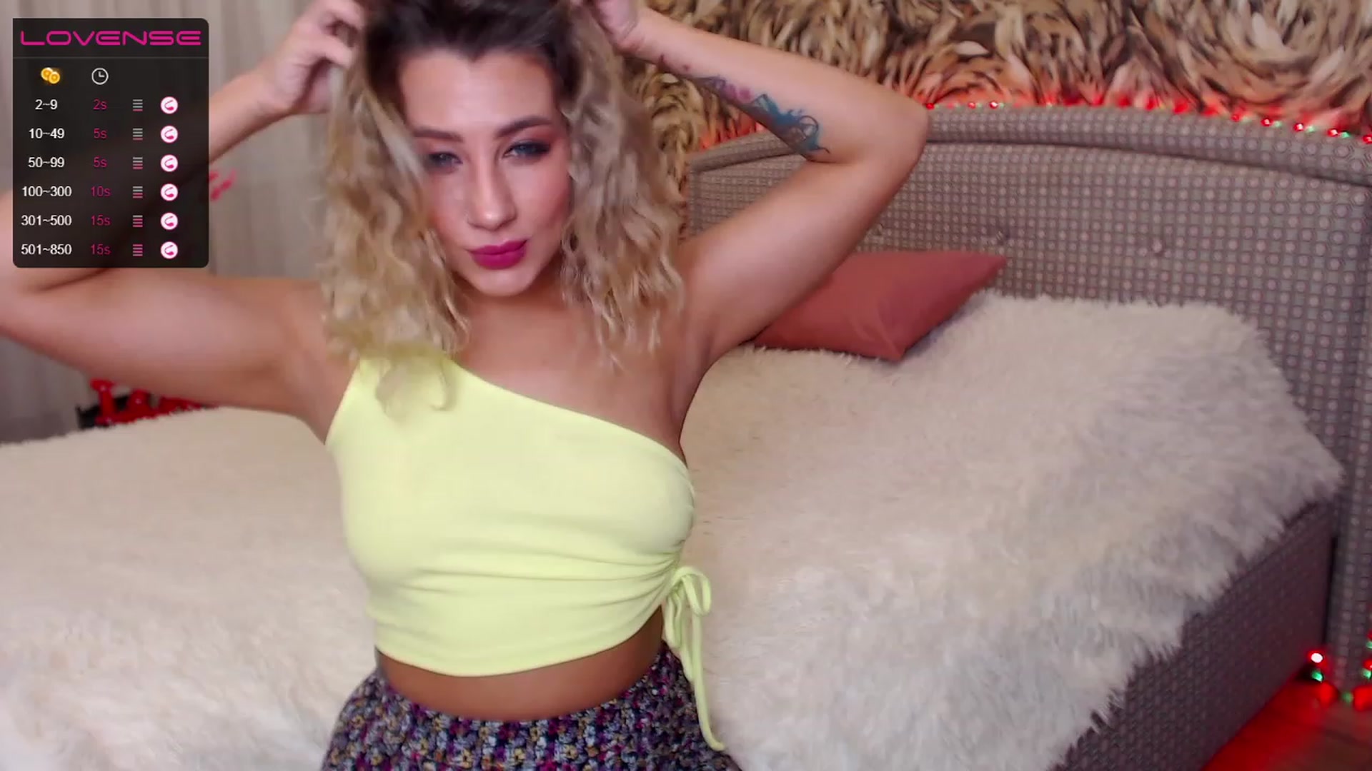 Gallery image thumbnail from Magic_Eyes_'s myfreecams stream on, 11/18/2022, 03:01 image 3 of 20