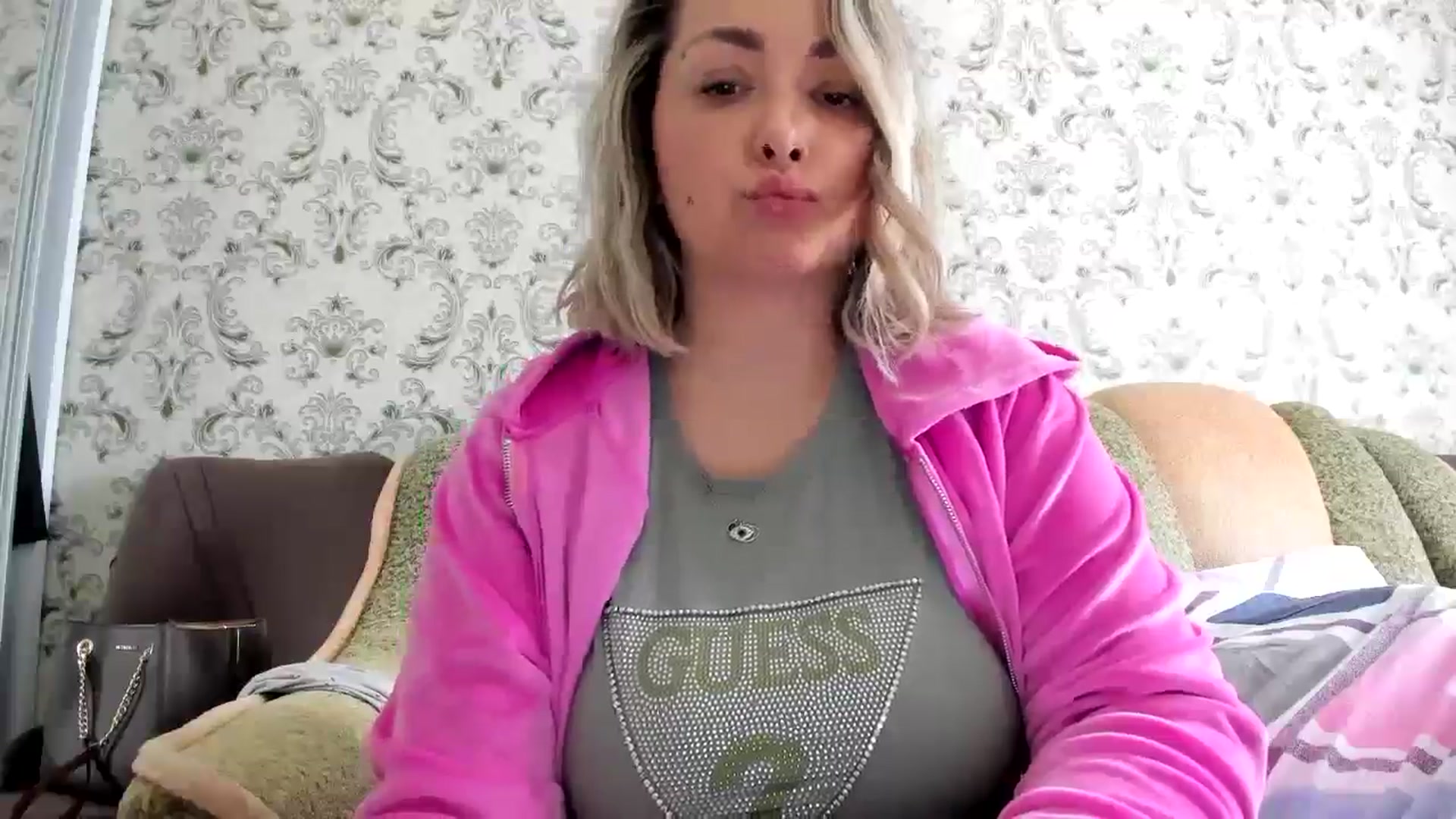 Gallery image thumbnail from Magic_Tits's myfreecams stream on, 03/19/2025, 11:39 image 11 of 20