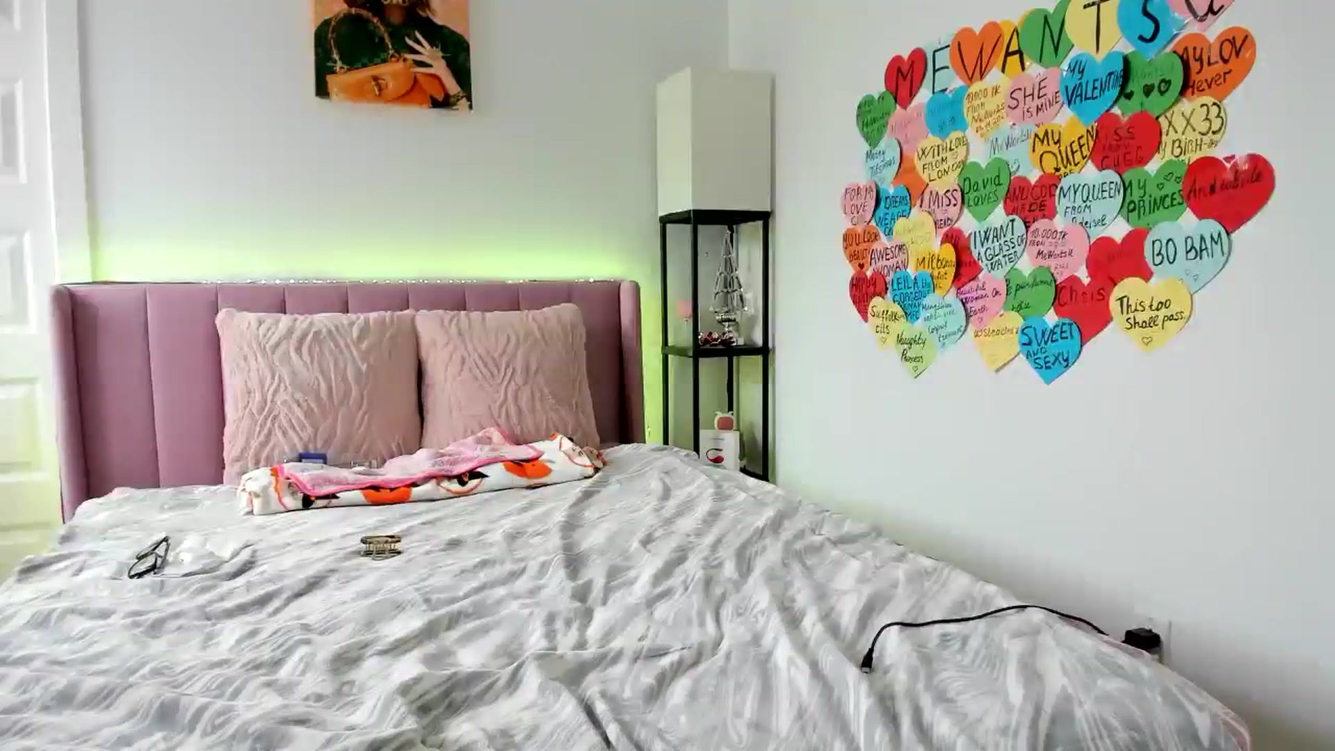Gallery image thumbnail from Magic_Tits's myfreecams stream on, 05/18/2025, 17:55 image 4 of 20