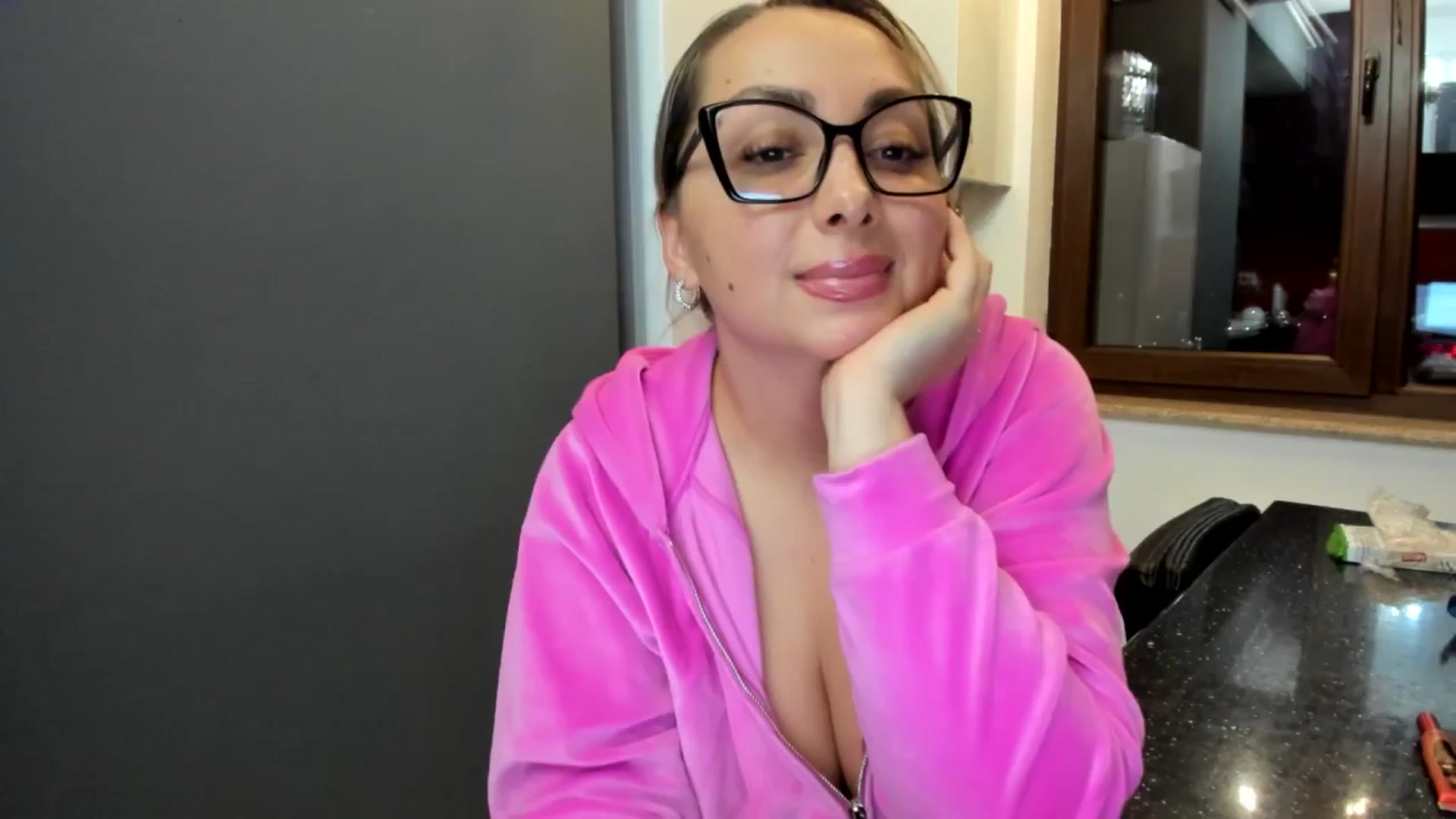 Gallery image thumbnail from Magic_Tits's myfreecams stream on, 01/05/2026, 22:39 image 14 of 20
