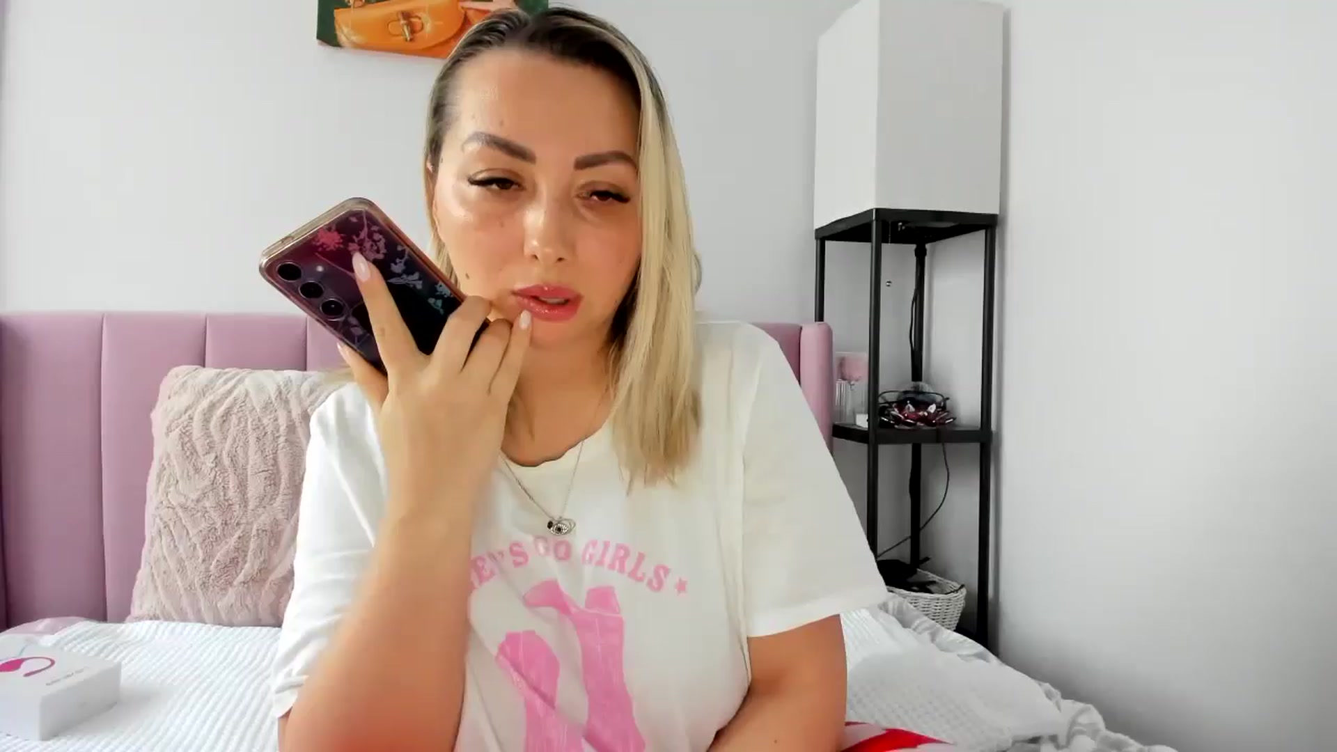 Gallery image thumbnail from Magic_Tits's myfreecams stream on, 03/16/2026, 12:58 image 1 of 20