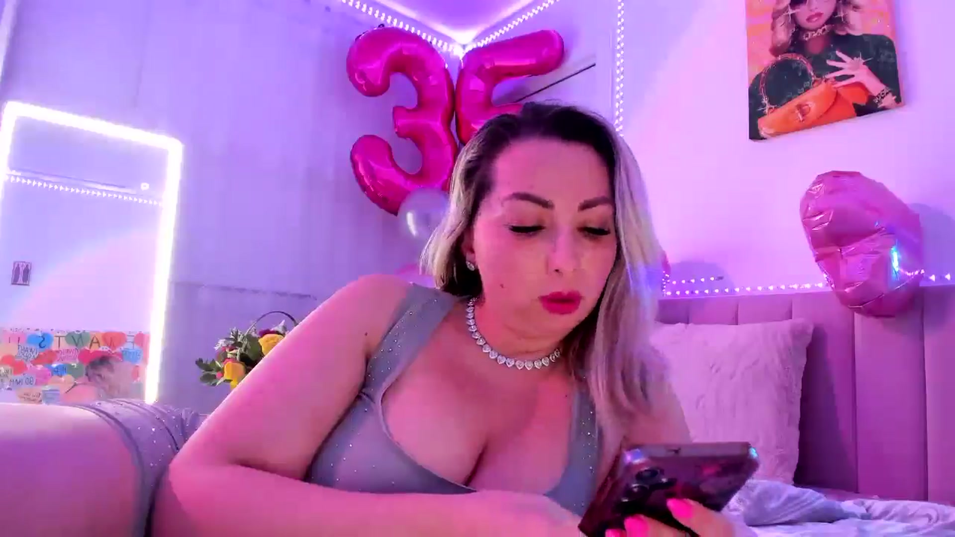 Gallery image thumbnail from Magic_Tits's myfreecams stream on, 04/21/2026, 01:49 image 11 of 20