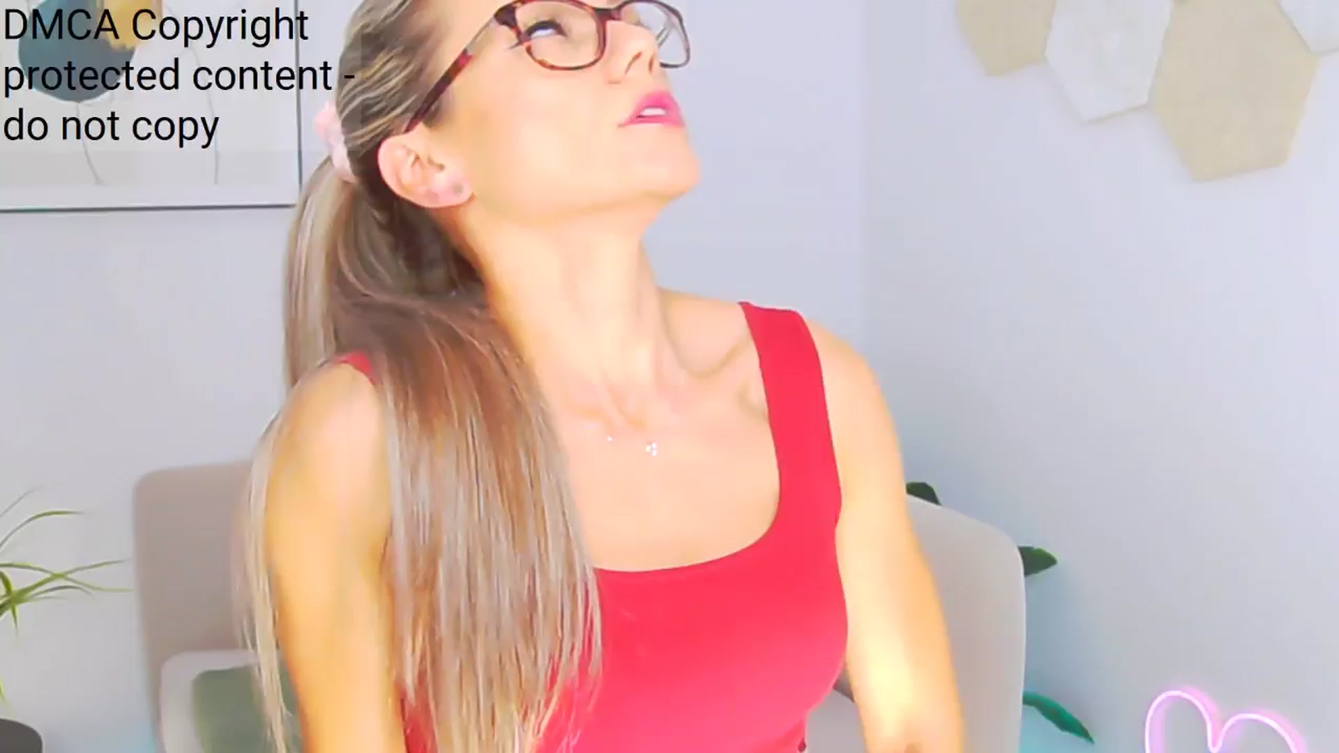 Gallery image thumbnail from Magic__Candy's myfreecams stream on, 10/13/2024, 02:22 image 16 of 20