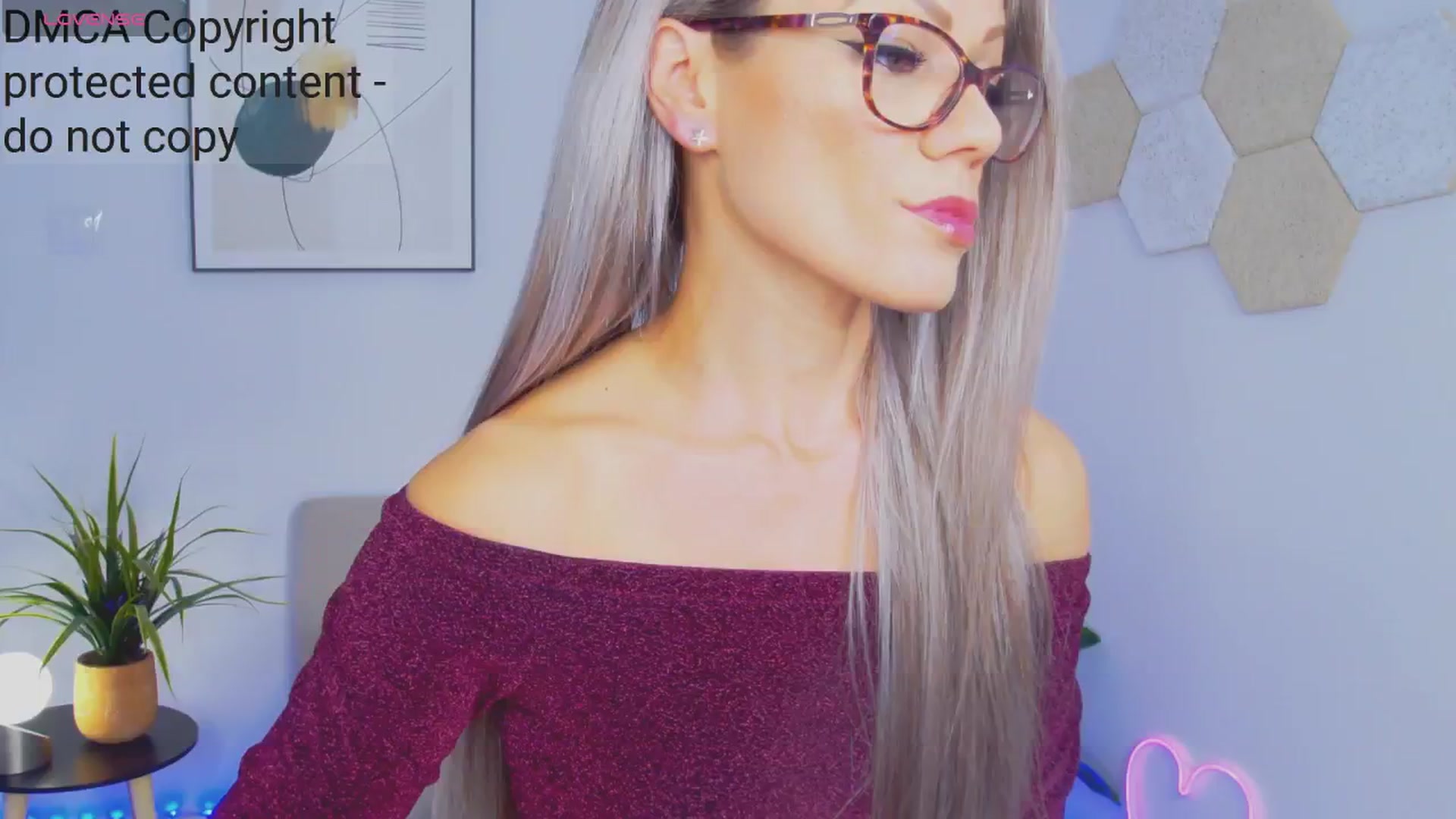 Gallery image thumbnail from Magic__Candy's myfreecams stream on, 10/19/2024, 23:53 image 15 of 20
