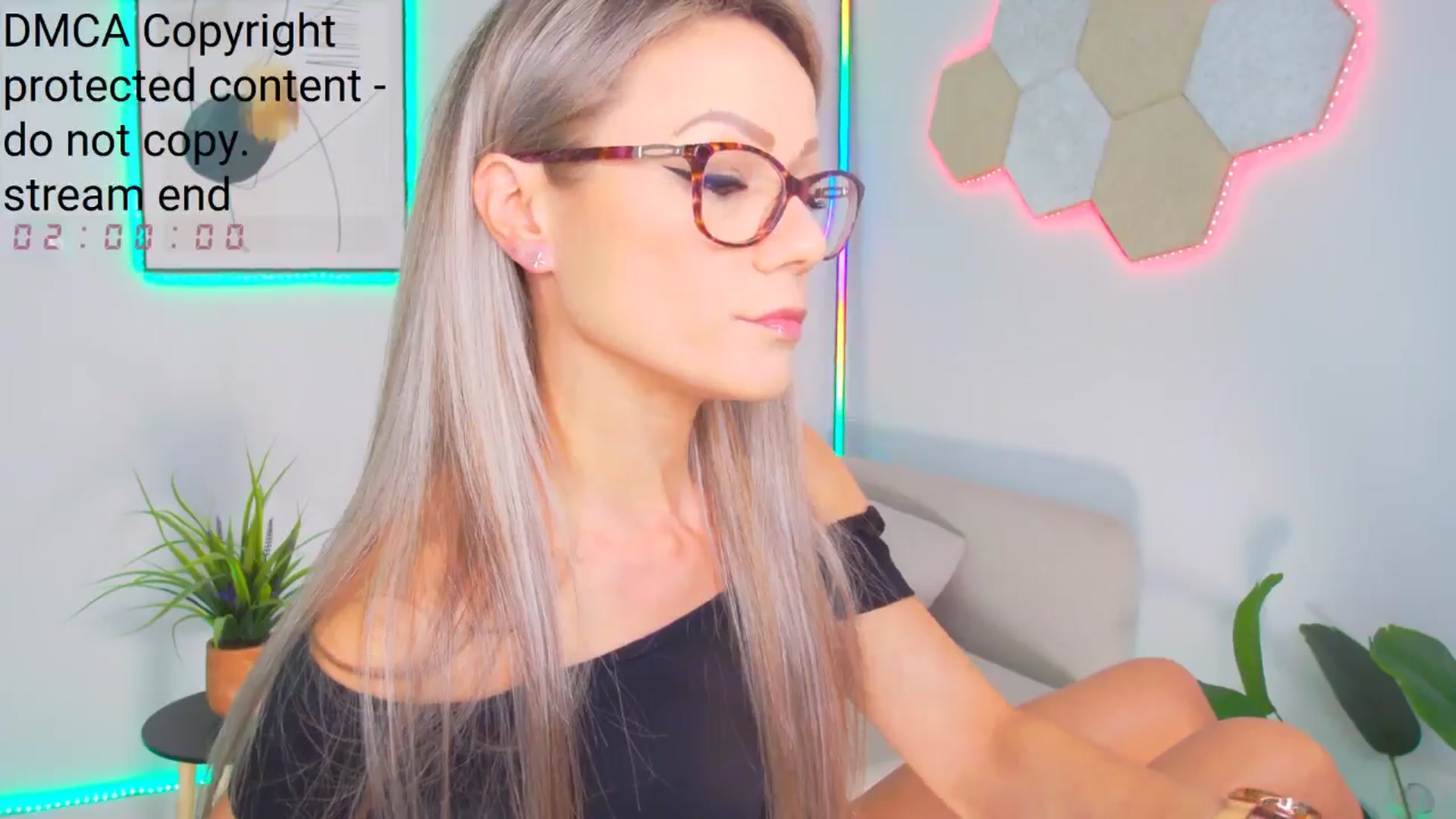 Gallery image thumbnail from Magic__Candy's myfreecams stream on, 11/21/2024, 10:22 image 3 of 20