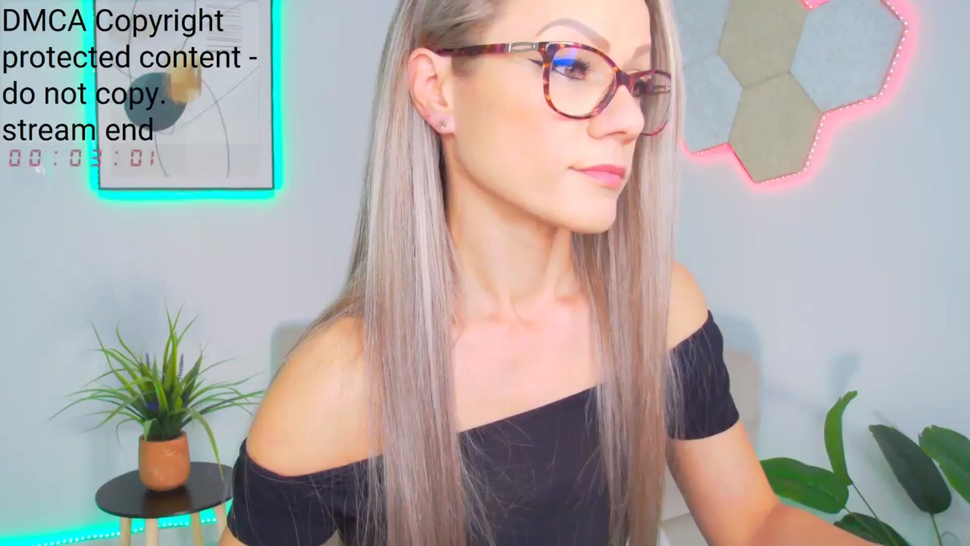 Gallery image thumbnail from Magic__Candy's myfreecams stream on, 11/21/2024, 13:04 image 20 of 20