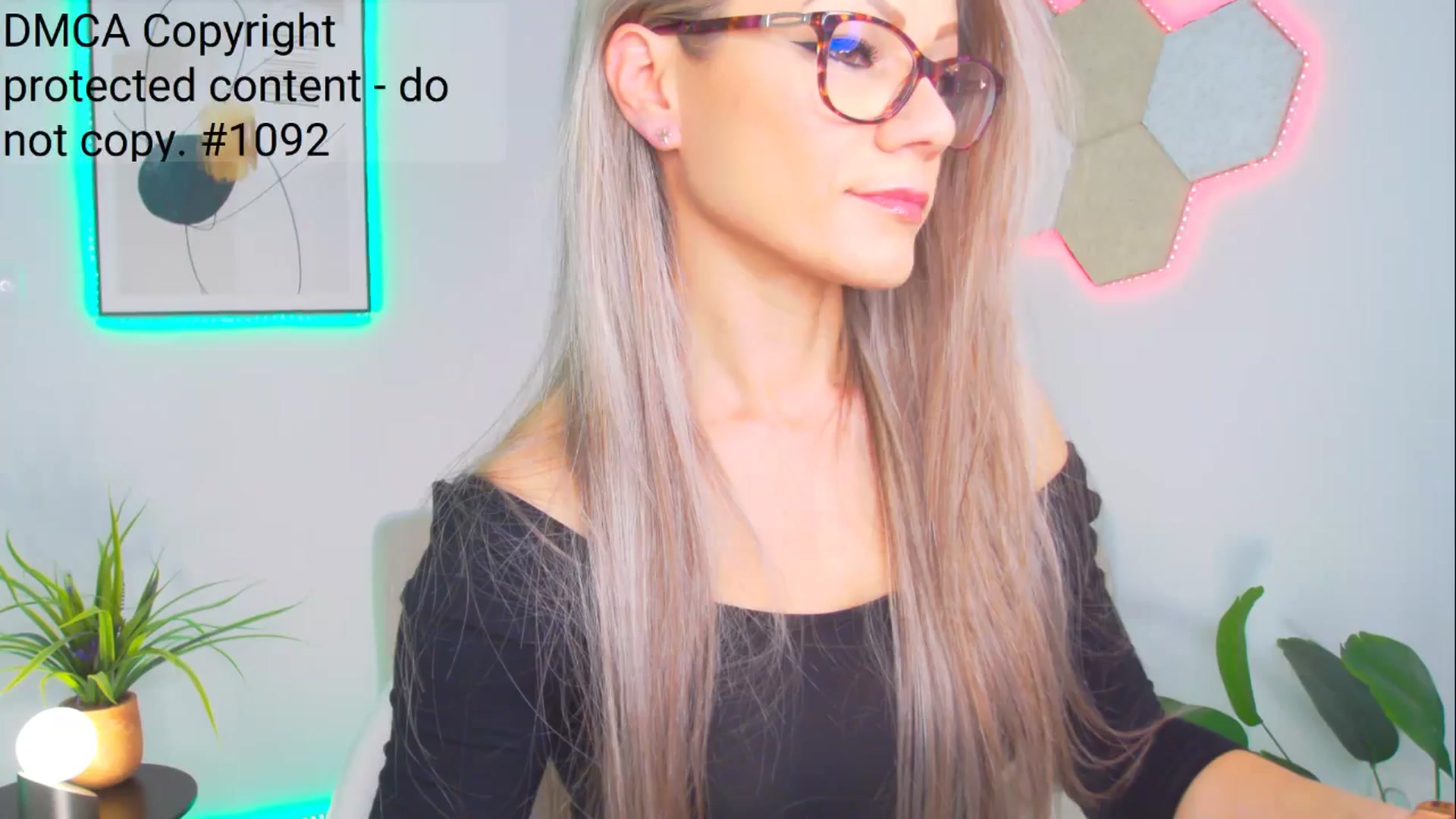 Gallery image thumbnail from Magic__Candy's myfreecams stream on, 11/29/2024, 02:39 image 1 of 20