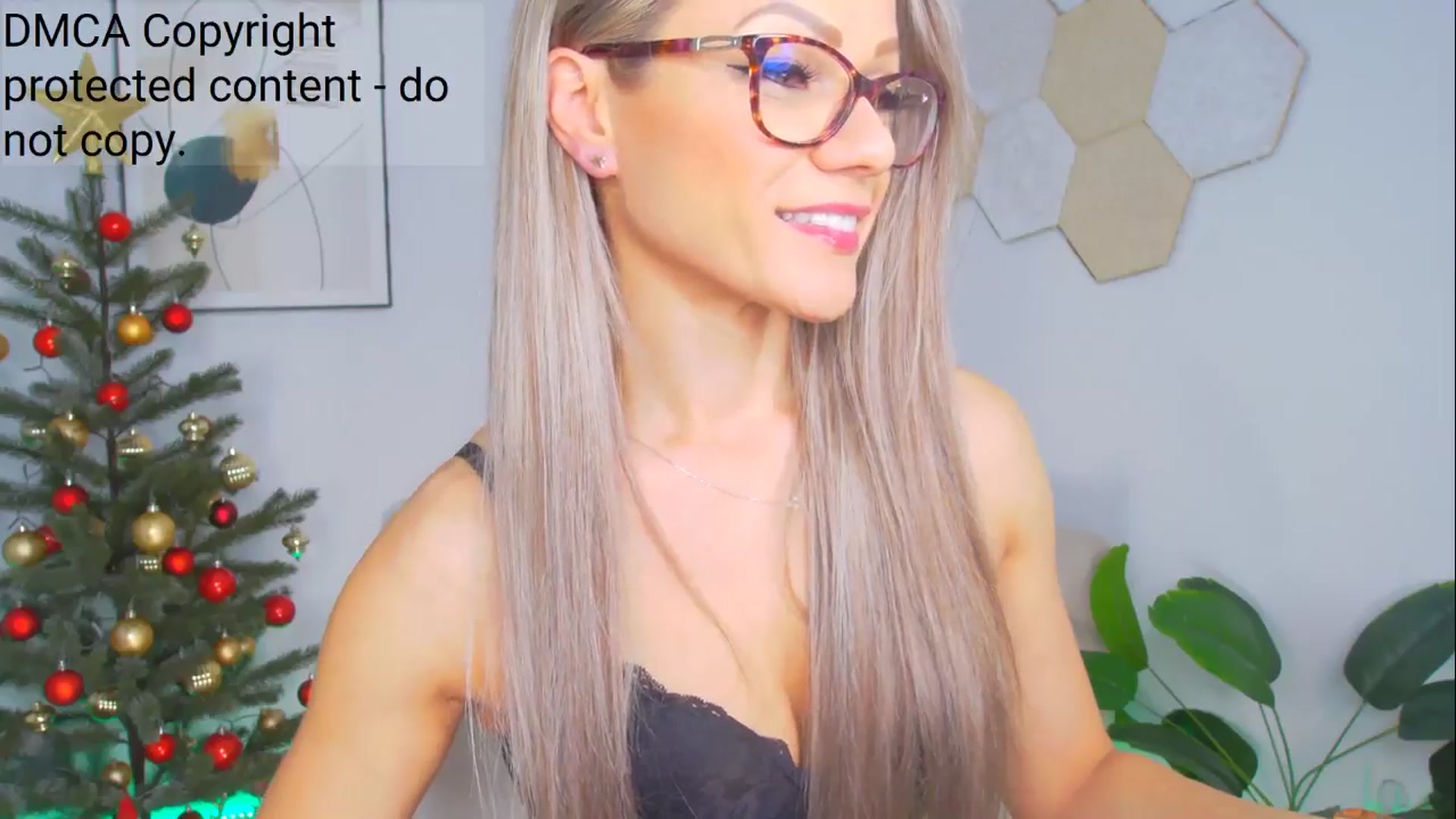 Gallery image thumbnail from Magic__Candy's myfreecams stream on, 12/10/2024, 08:02 image 2 of 20