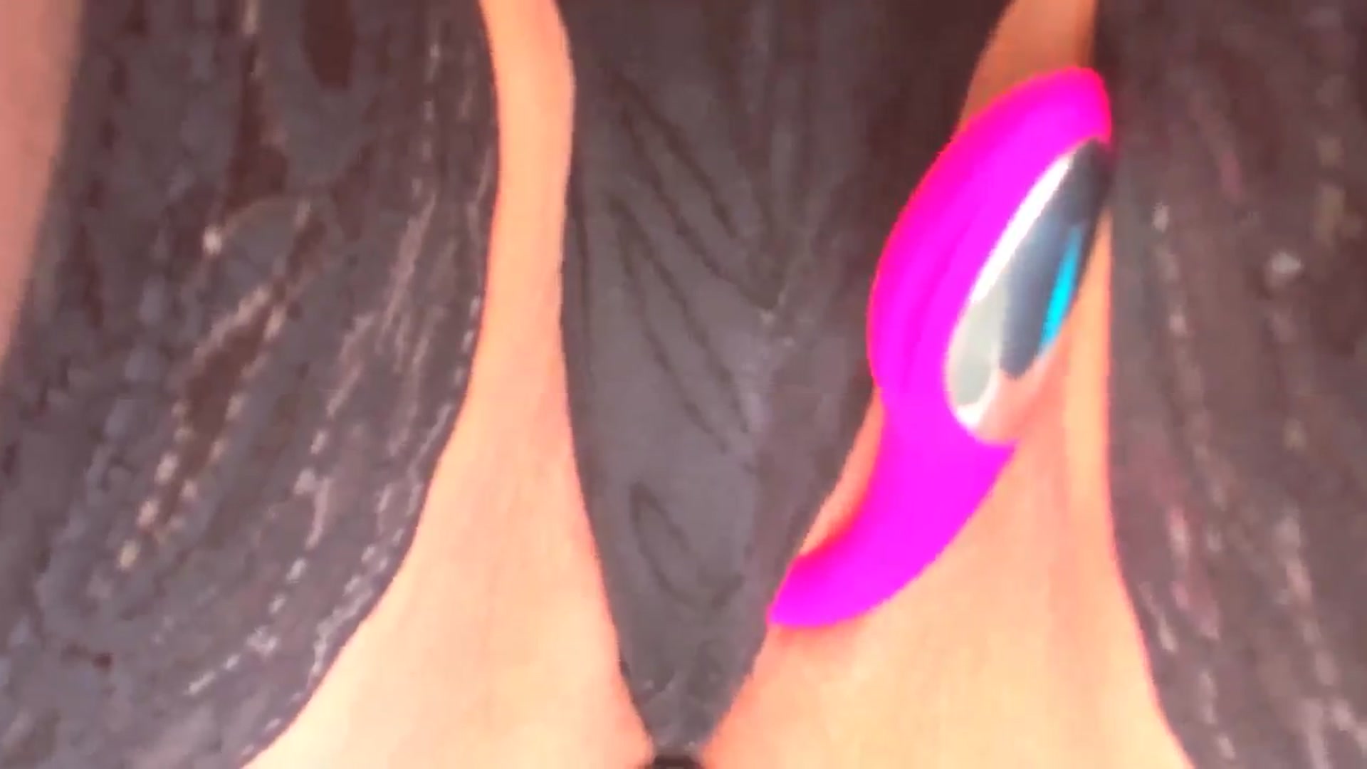 Gallery image thumbnail from Magic__Candy's myfreecams stream on, 04/22/2025, 04:08 image 7 of 20