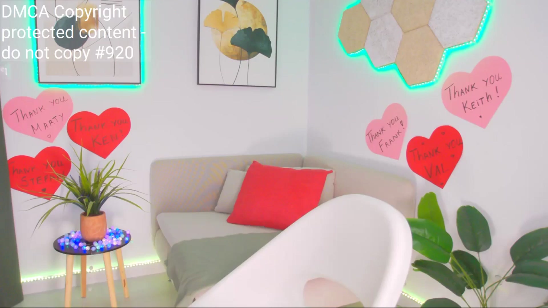 Gallery image thumbnail from Magic__Candy's myfreecams stream on, 04/22/2025, 04:08 image 10 of 20