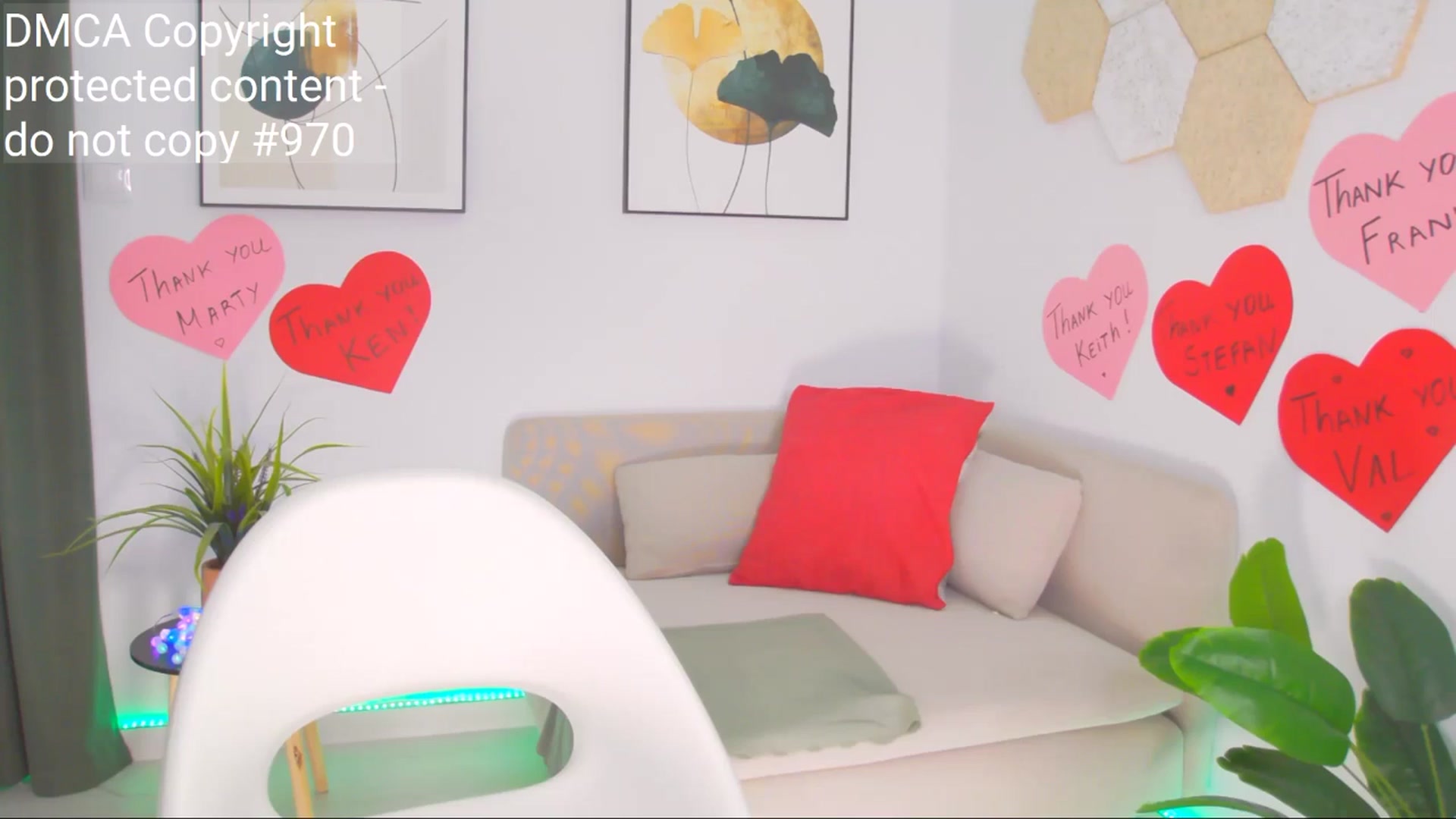 Gallery image thumbnail from Magic__Candy's myfreecams stream on, 04/25/2025, 22:52 image 11 of 20