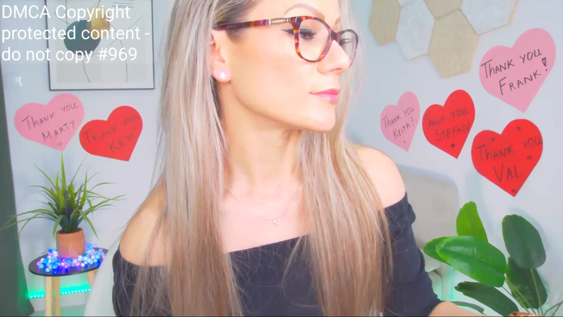 Gallery image thumbnail from Magic__Candy's myfreecams stream on, 04/26/2025, 09:53 image 4 of 20