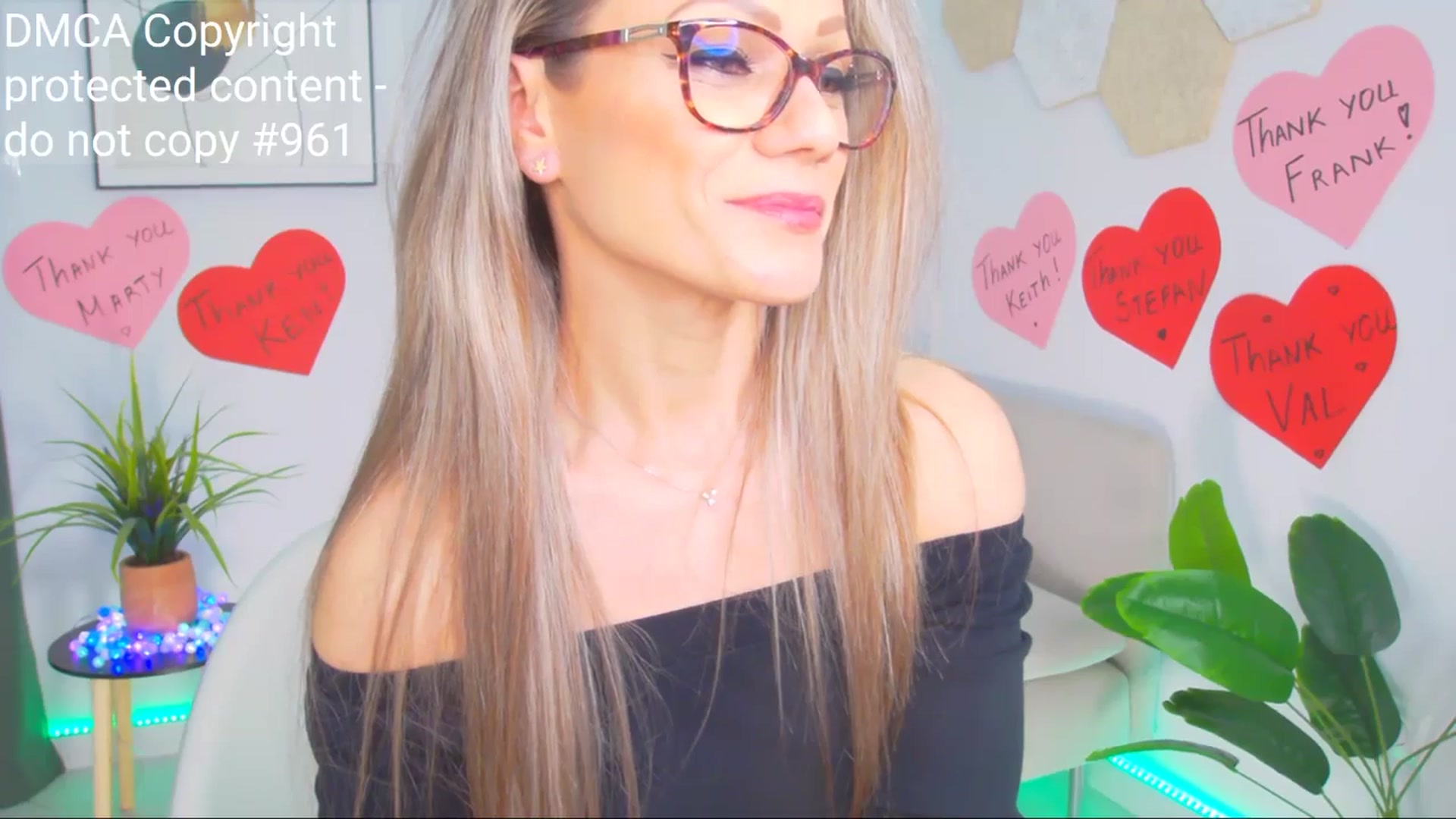 Gallery image thumbnail from Magic__Candy's myfreecams stream on, 04/26/2025, 10:13 image 13 of 20