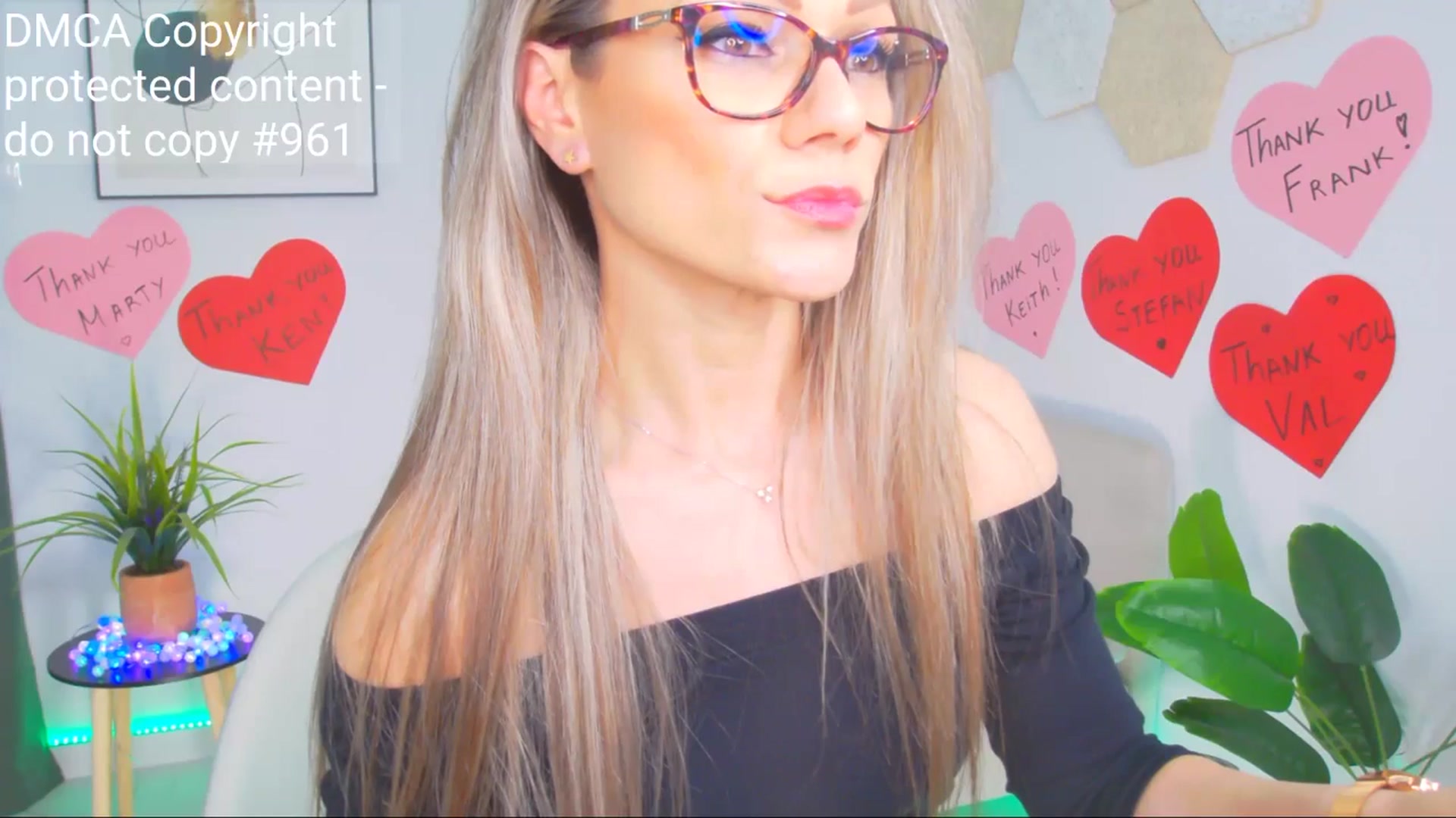 Gallery image thumbnail from Magic__Candy's myfreecams stream on, 04/26/2025, 10:13 image 5 of 20