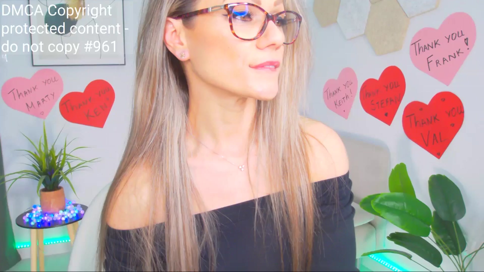 Gallery image thumbnail from Magic__Candy's myfreecams stream on, 04/26/2025, 10:13 image 2 of 20