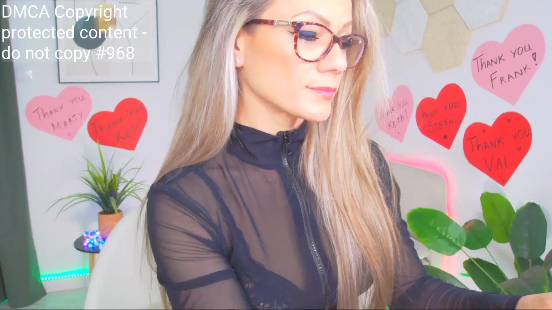 Gallery image thumbnail from Magic__Candy's myfreecams stream on, 04/26/2025, 23:19 image 12 of 20