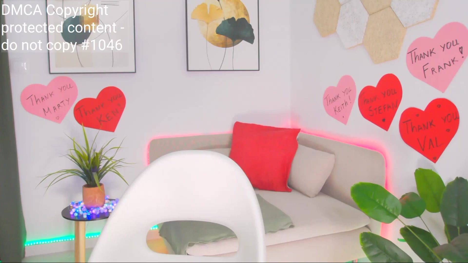Gallery image thumbnail from Magic__Candy's myfreecams stream on, 04/29/2025, 01:57 image 19 of 20