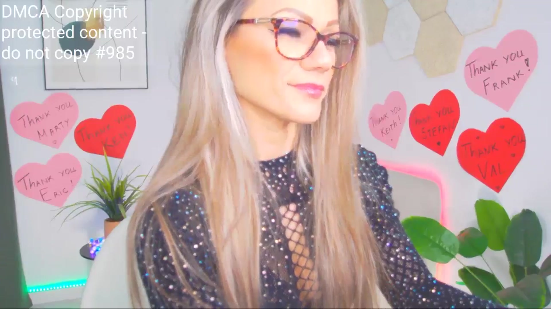 Gallery image thumbnail from Magic__Candy's myfreecams stream on, 05/01/2025, 01:16 image 9 of 20