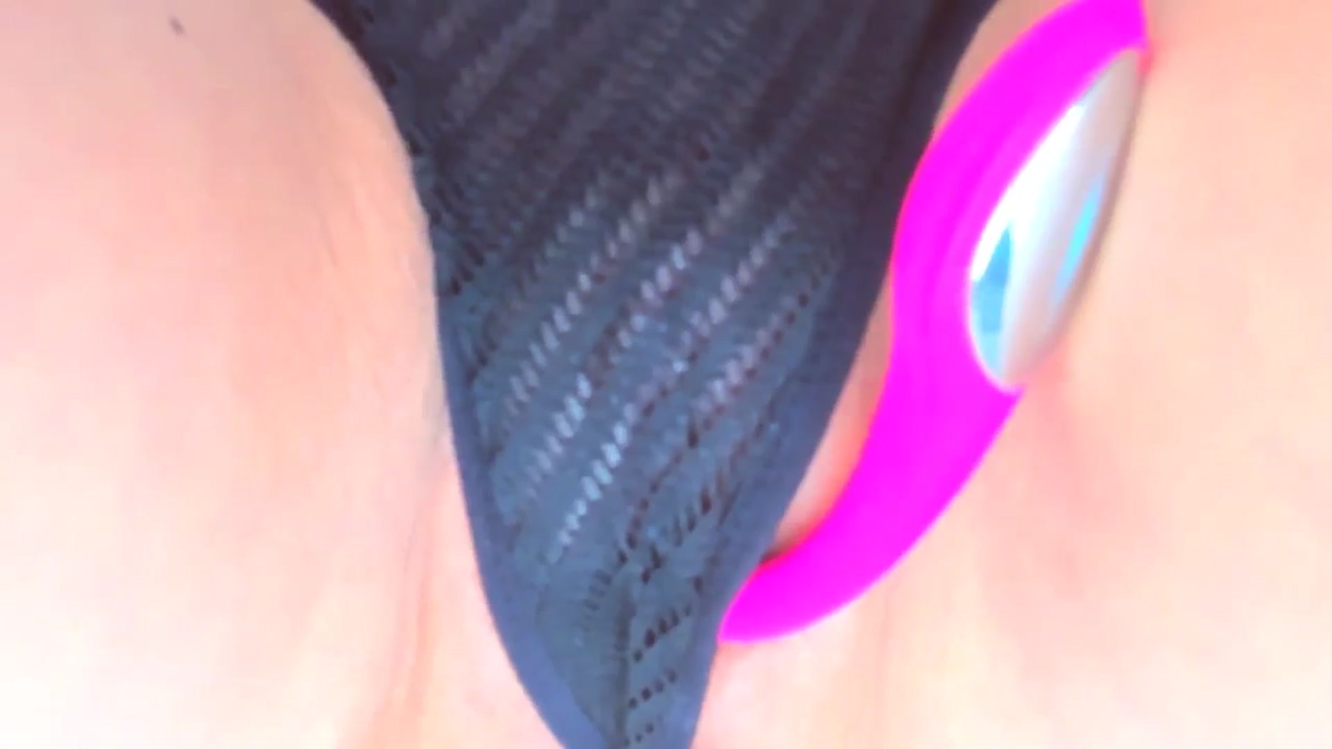 Gallery image thumbnail from Magic__Candy's myfreecams stream on, 05/14/2025, 03:06 image 9 of 20