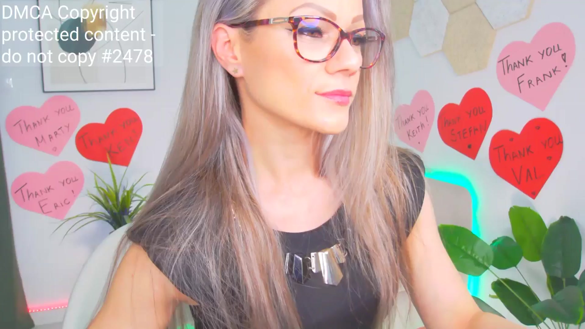 Gallery image thumbnail from Magic__Candy's myfreecams stream on, 05/18/2025, 02:56 image 6 of 20